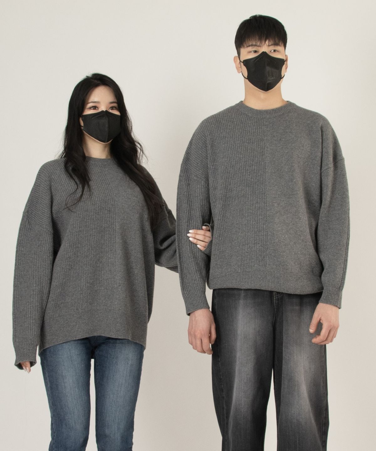 살롱드서울(SALON DE SEOUL) 유니섹스 하프 반전패턴 라운드 오버핏 울(WOOL)니트 - 그레이