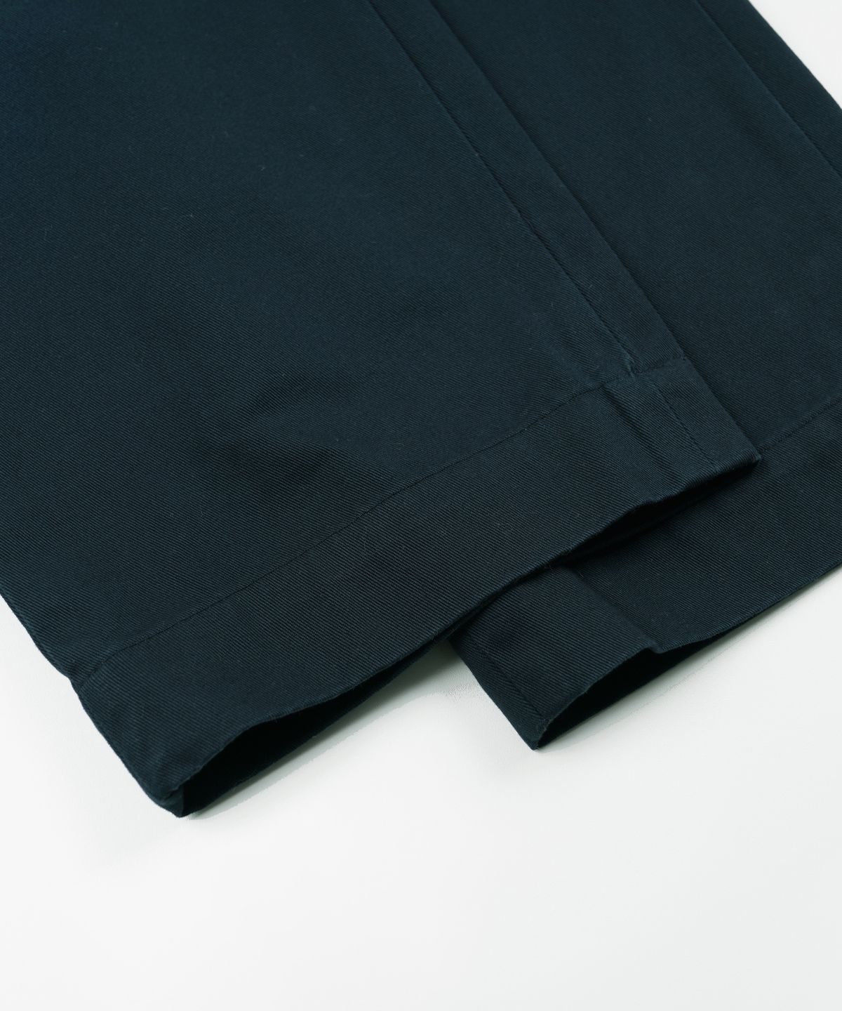 프리즘웍스(FRIZMWORKS) WASHED OFFICER CHINO PANTS _ NAVY