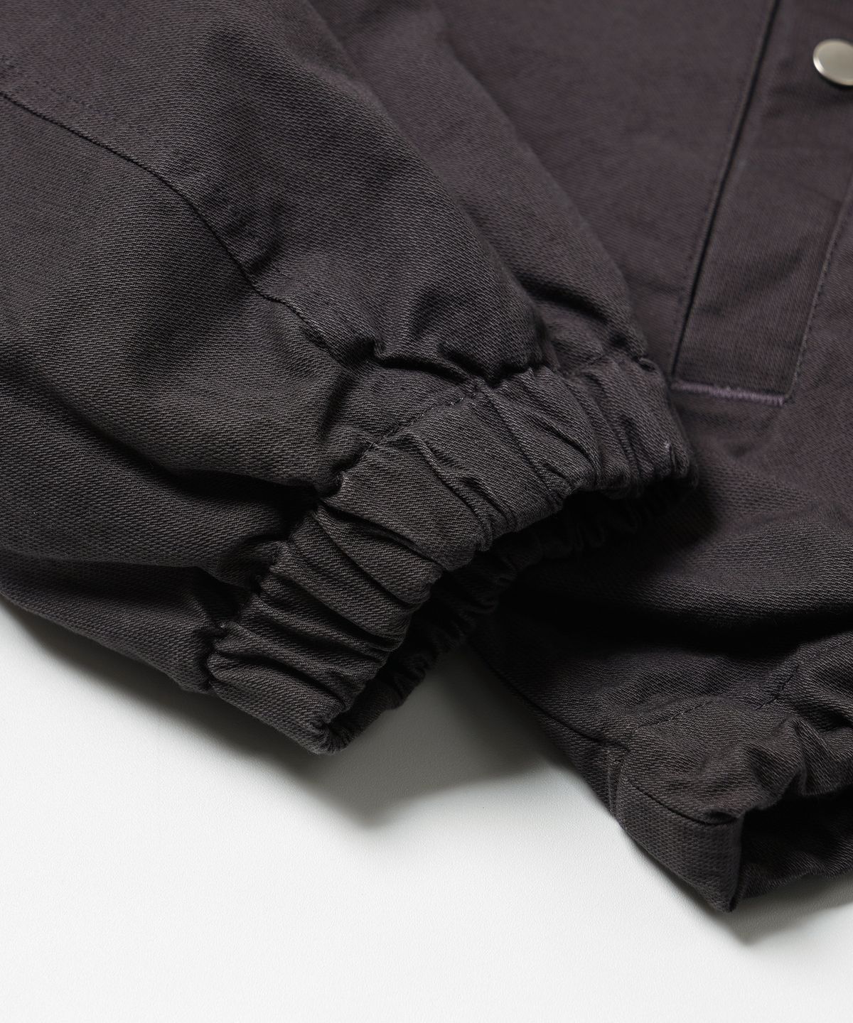 프리즘웍스(FRIZMWORKS) BARSTOW COACH JACKET _ CHARCOAL