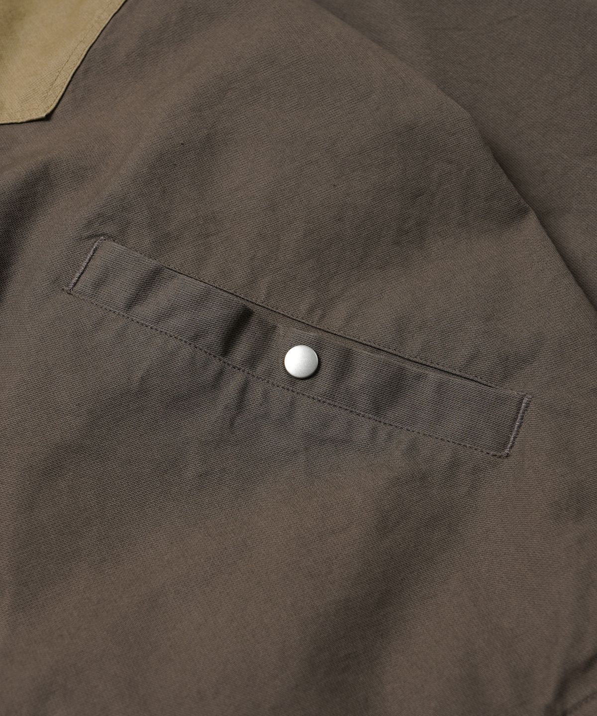 프리즘웍스(FRIZMWORKS) BARSTOW COACH JACKET _ MUD