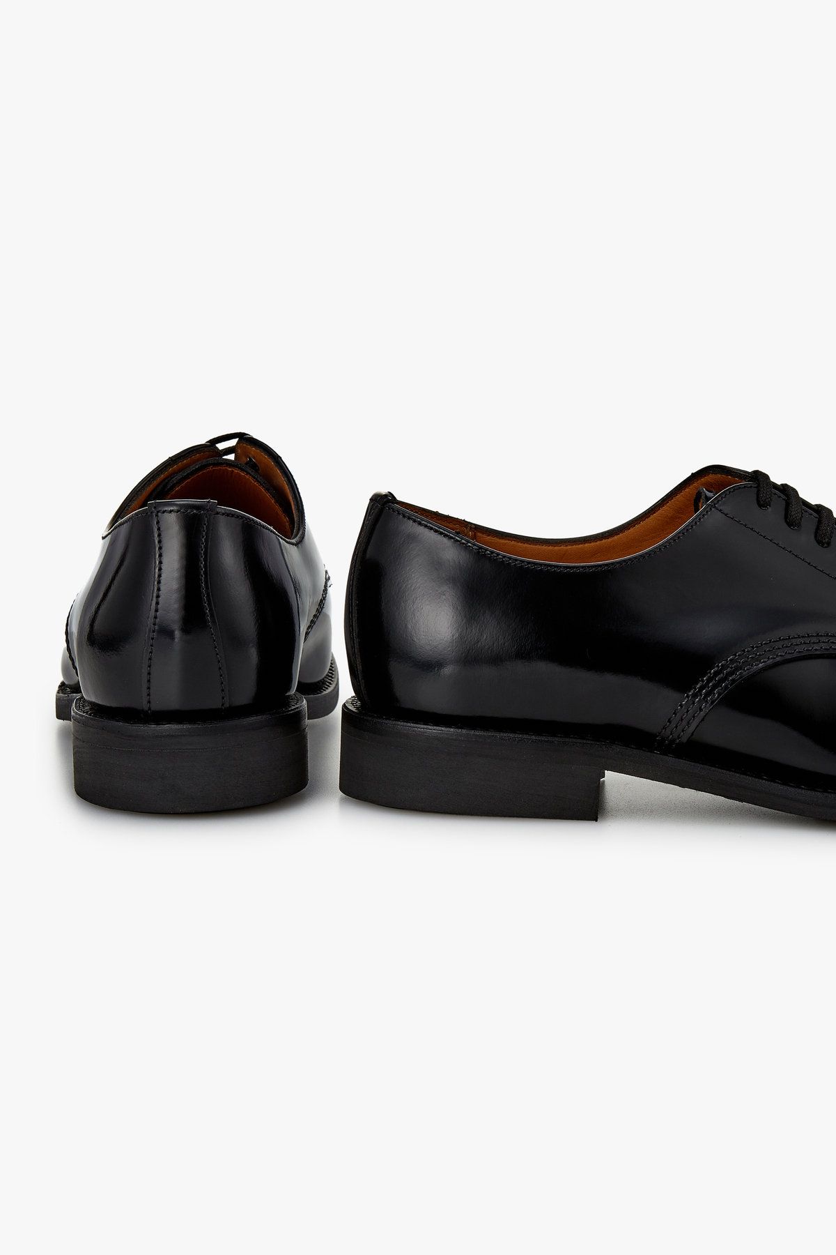맨온더분(MAN ON THE BOON) [SANDERS] OFFICER SHOE 폴리싱 레더 로퍼_블랙 4715118201
