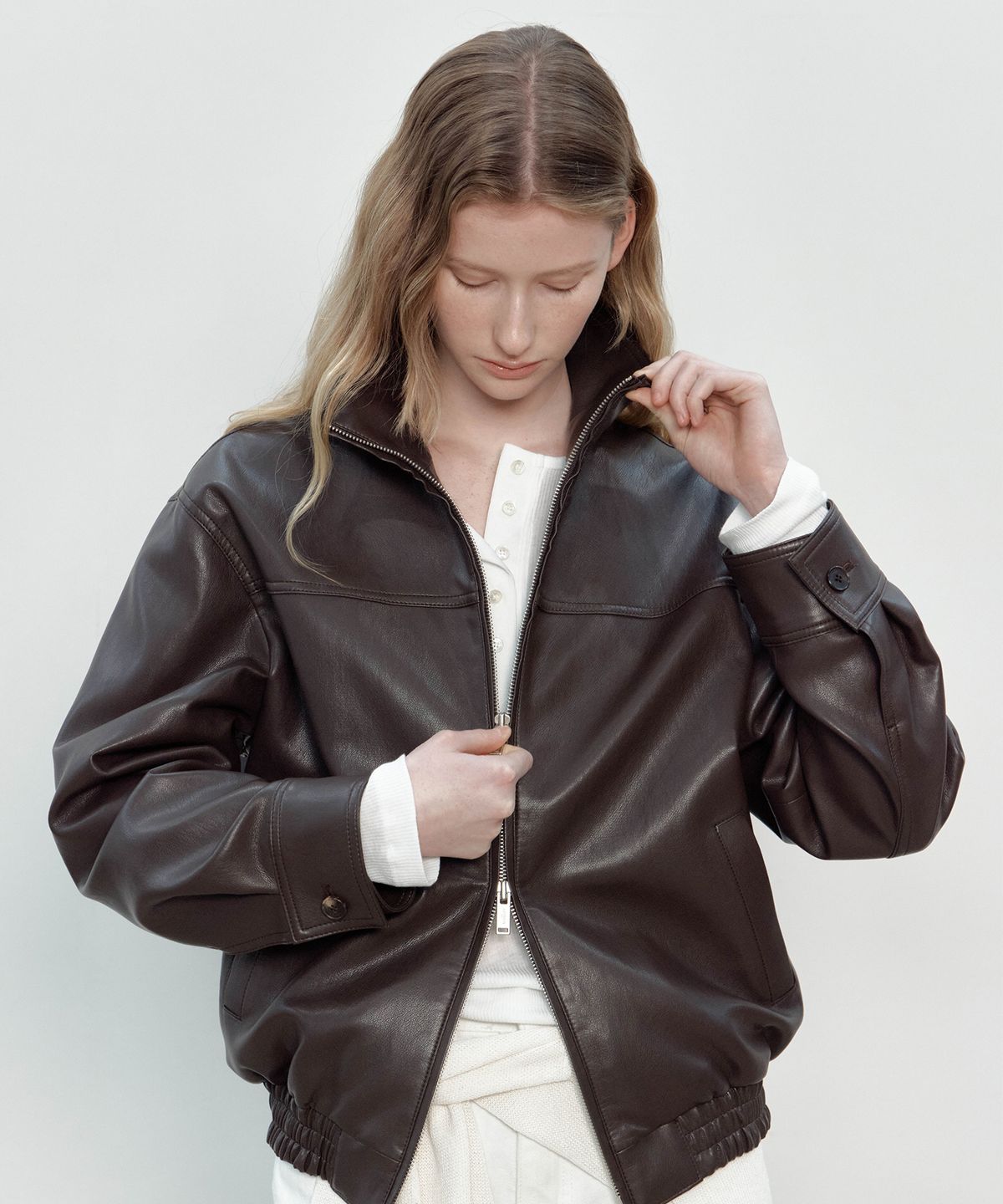 더마고(THEMARGOT) SEMI OVERSIZED LEATHER JACKET (BROWN)