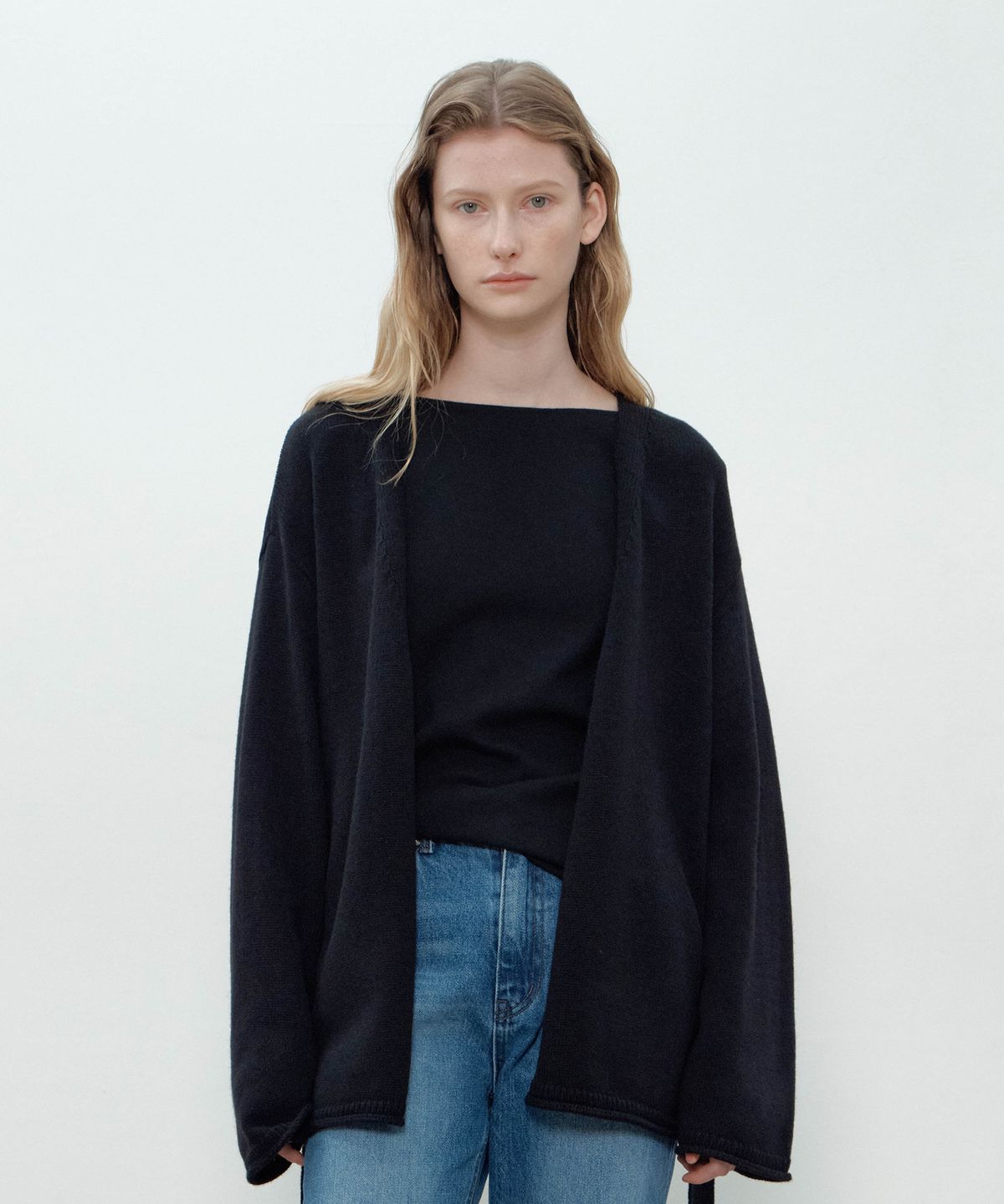 더마고(THEMARGOT) WOOL BLEND WRAP CARDIGAN (BLACK)