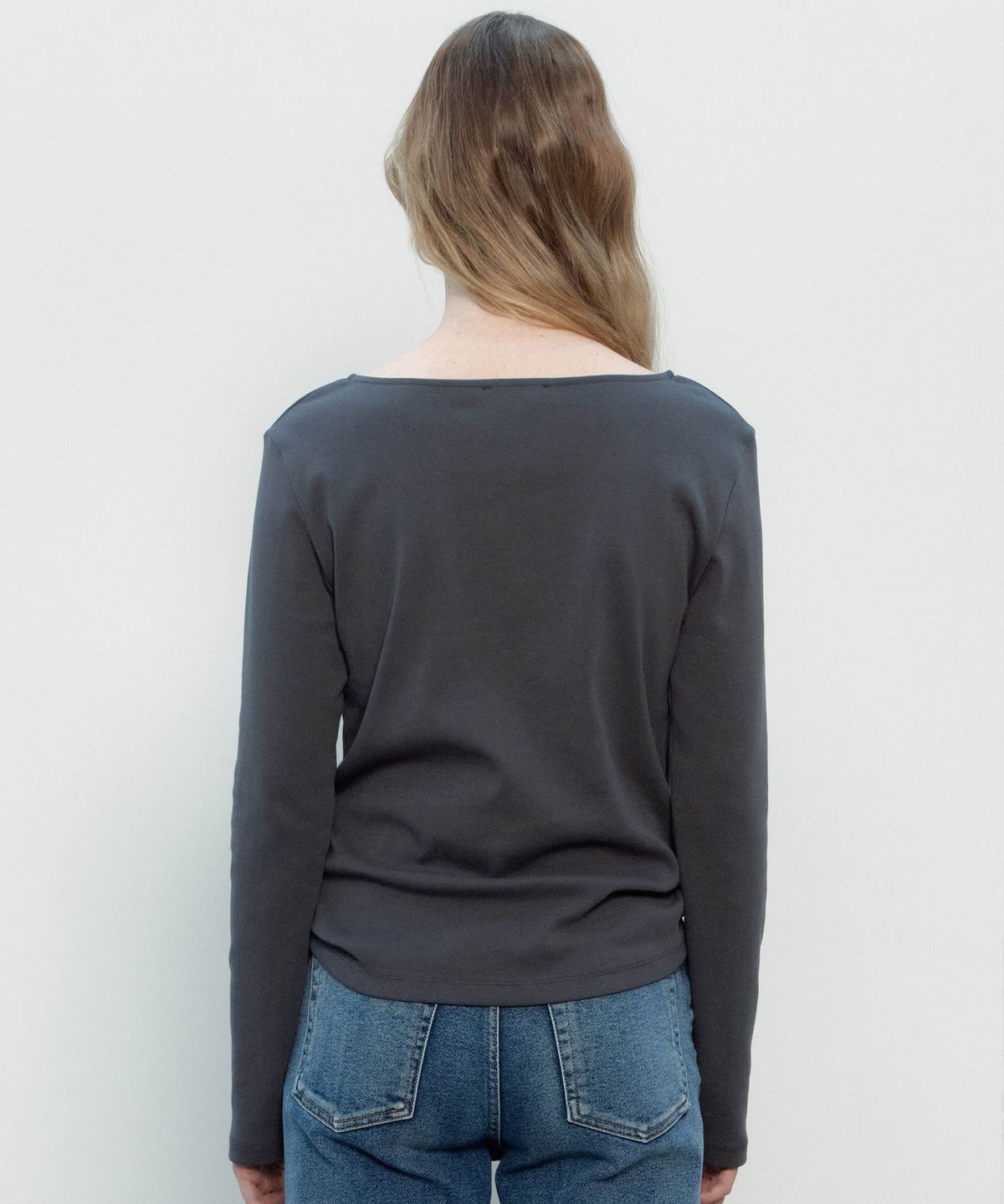 더마고(THEMARGOT) BASIC BOAT NECK T-SHIRTS (CHARCOAL)