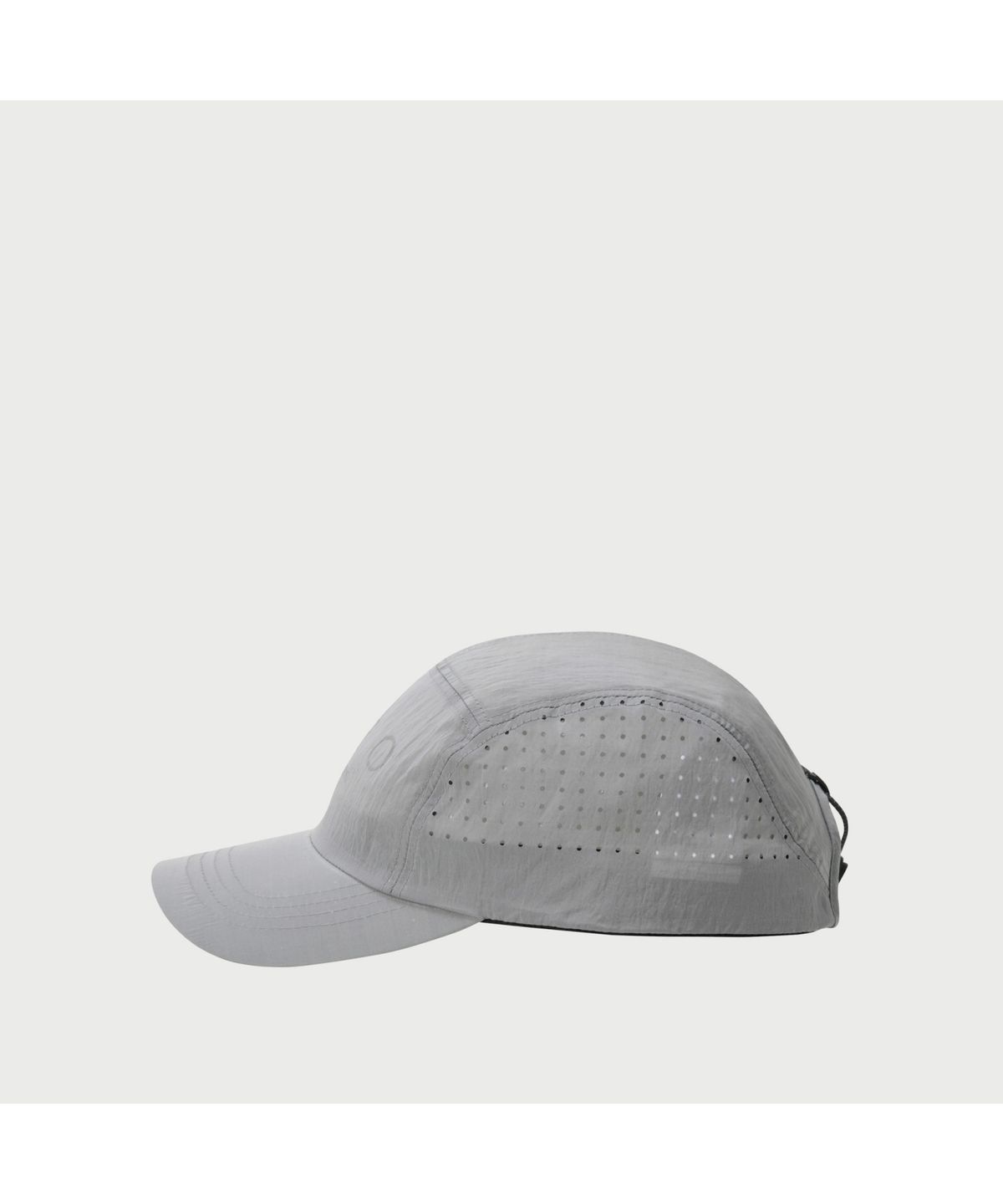이로(IRO) Trek 메탈 나일론 로고 캡프캡_IXRAM25705GYX