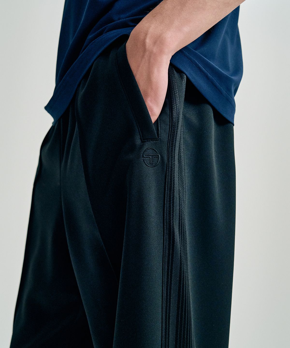 세르지오 타키니(SERGIO TACCHINI) M 타키니 모던 트랙 릴렉스핏 팬츠 (Black)