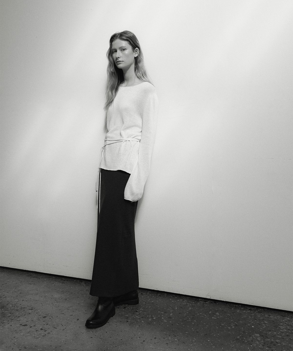 더마고(THEMARGOT) PAPER WHOLEGARMENT KNIT (OFF WHITE)