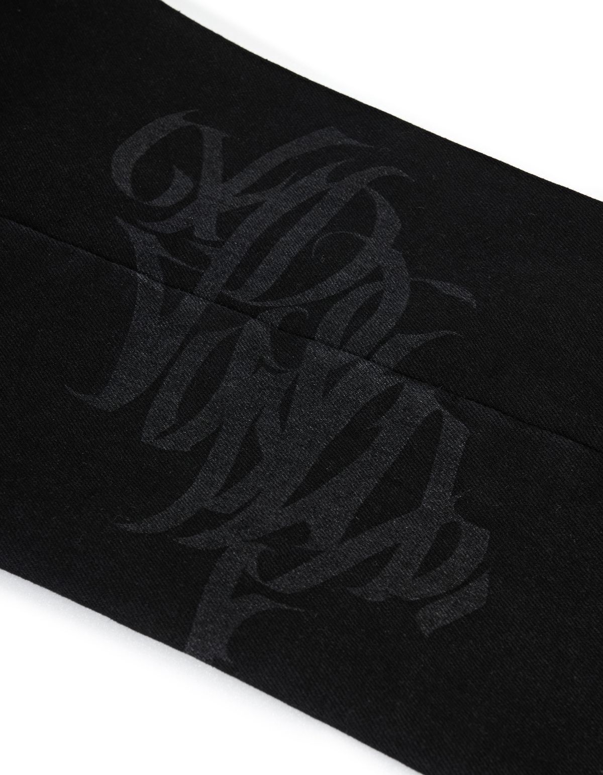 로어즈(LORES) Tag Denim Pants - Black
