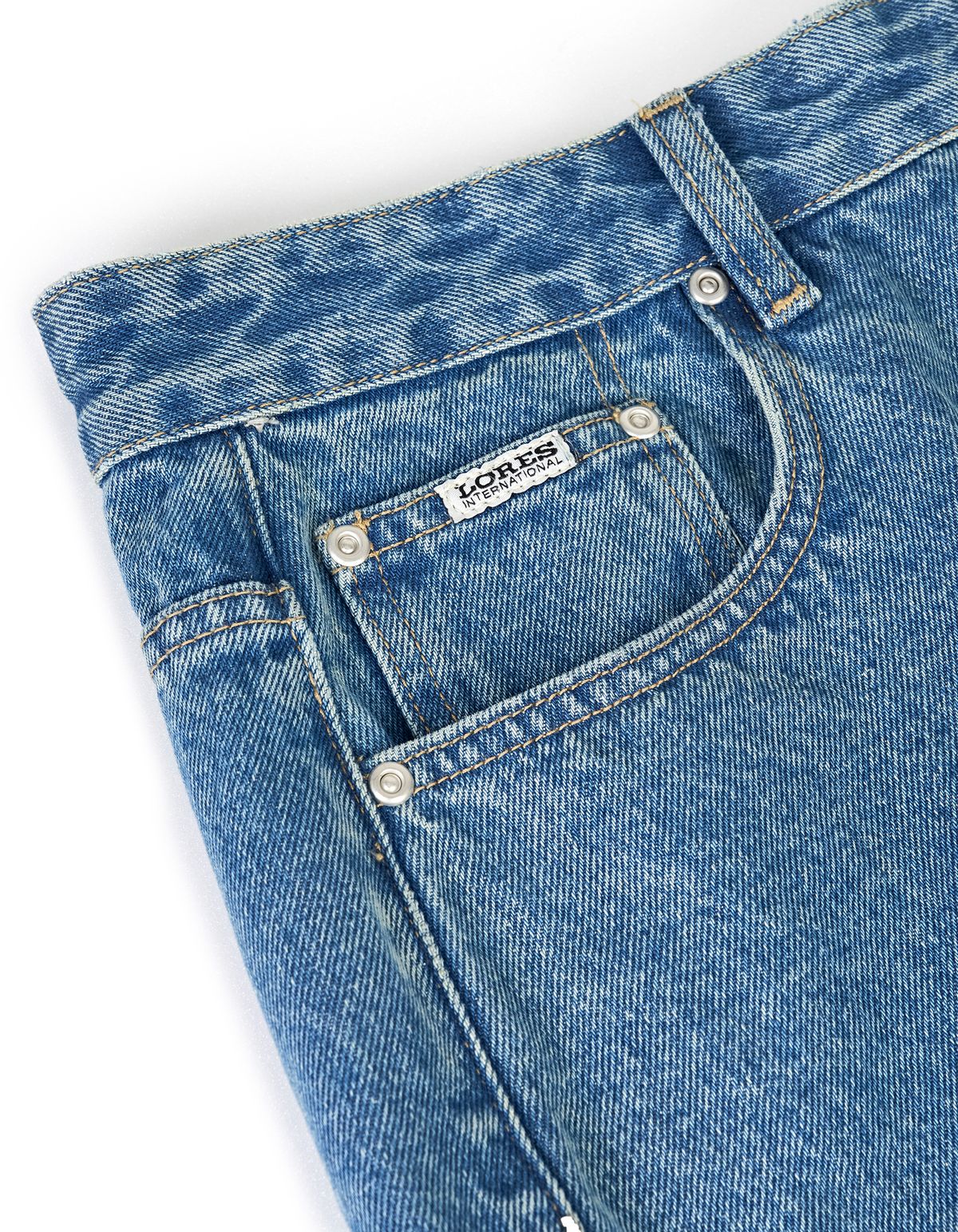 로어즈(LORES) Tag Denim Pants - Blue