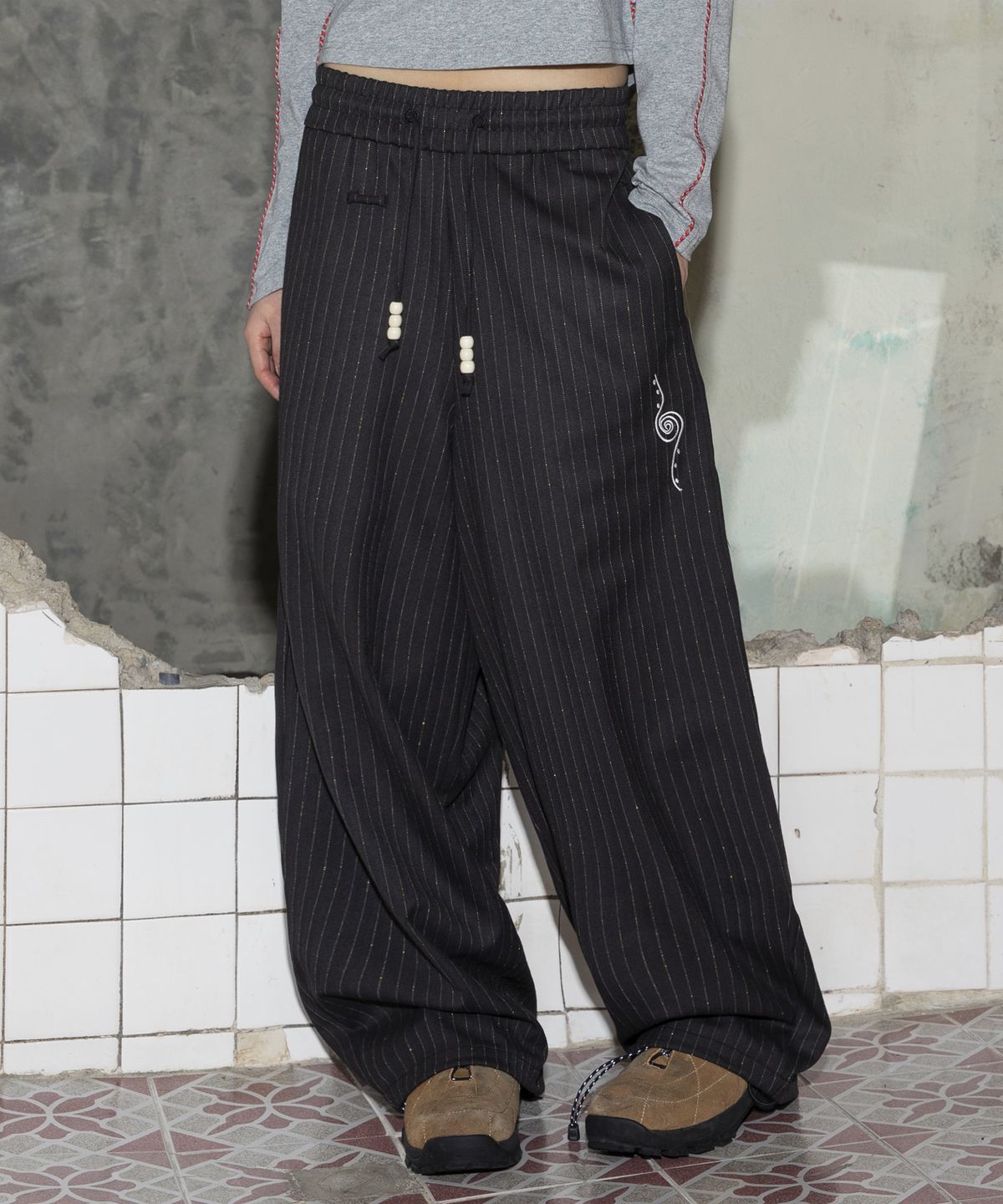 루나키후(RuNaKi'Hu') WXP040 슈팅 스타 스트라이프 벌룬 팬츠 (BLACK)