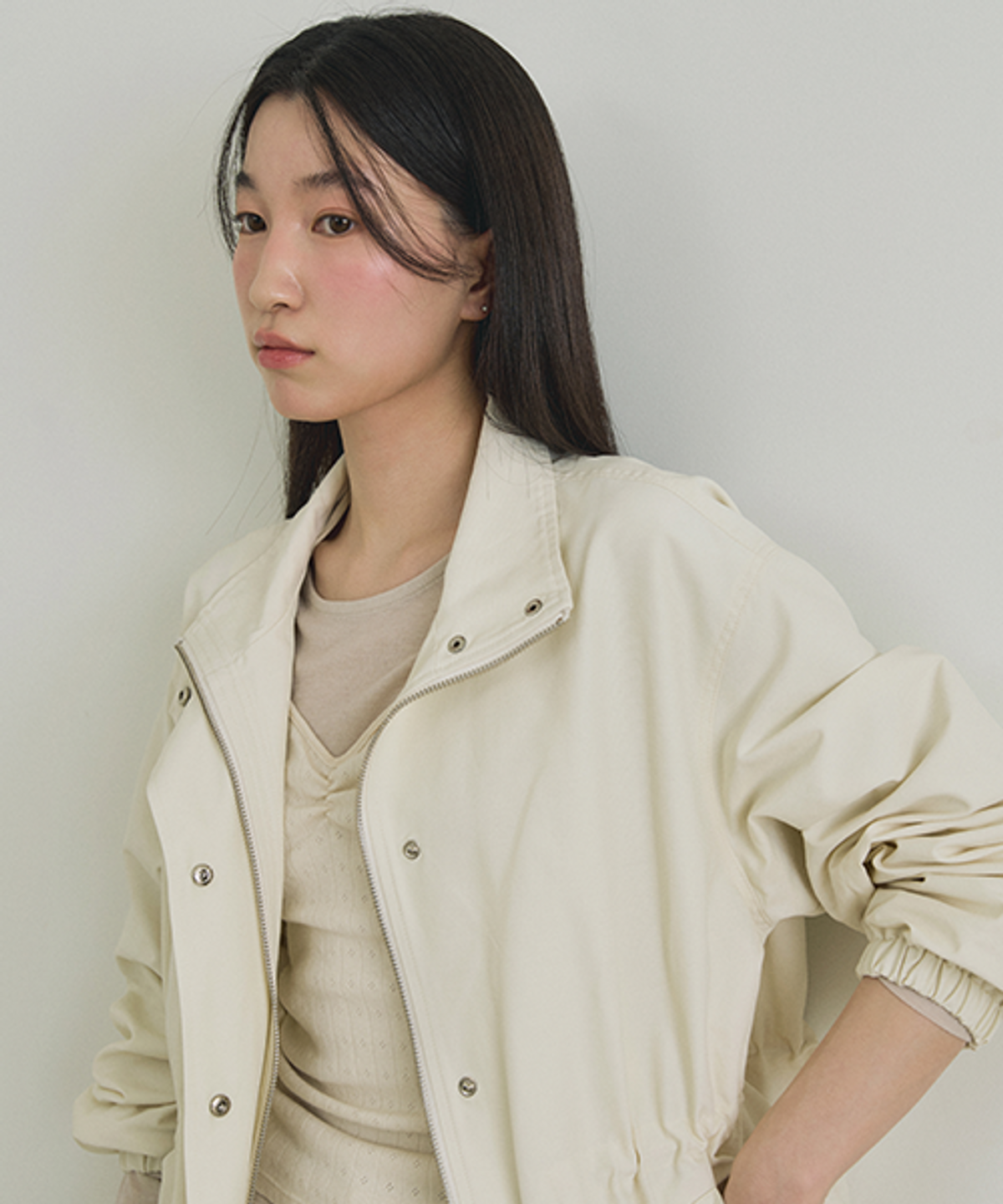 링서울(LINGSEOUL) high neck string jumper-cream