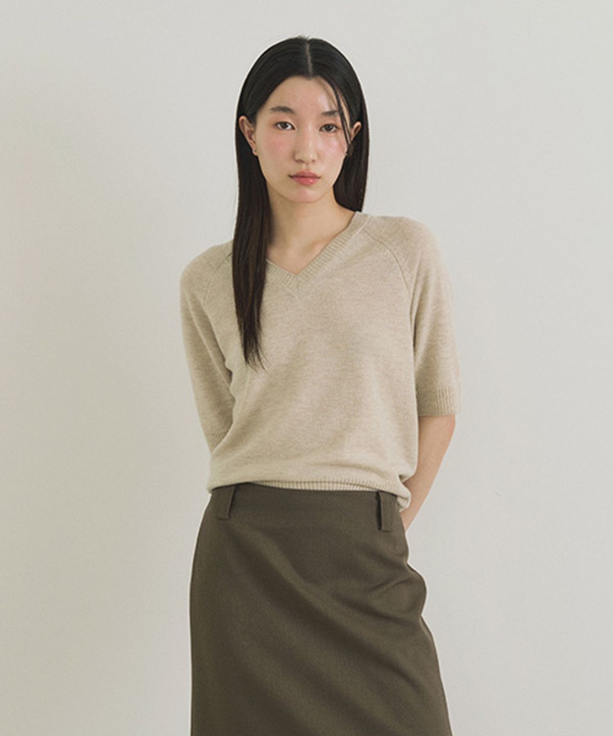 링서울(LINGSEOUL) merino wool v-neck half knit top-oatmeal