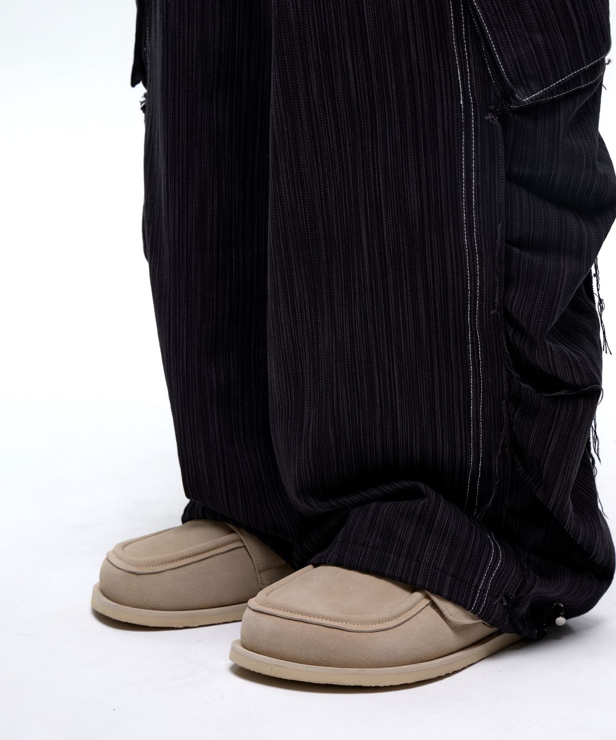 알에스에스씨(RSSC) WRINKLE MIXED STRIPE CARGO PANTS - BLACK