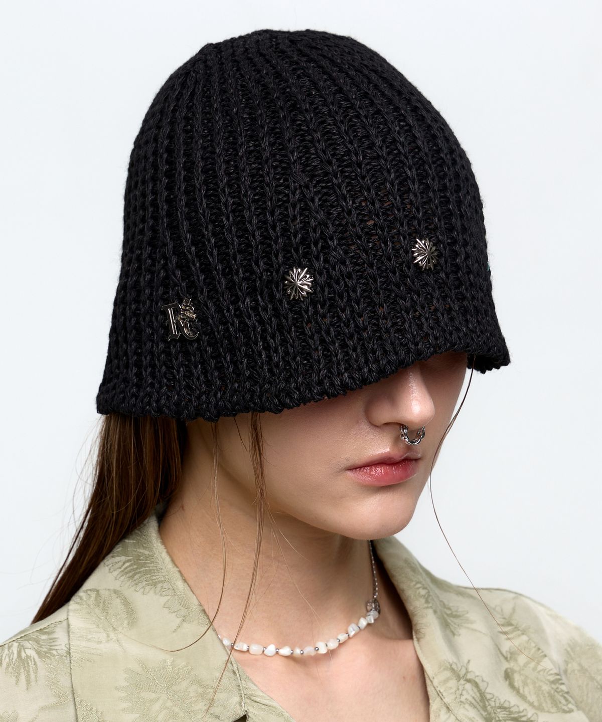 알에스에스씨(RSSC) RIVET BUCKET BEANIE - BLACK