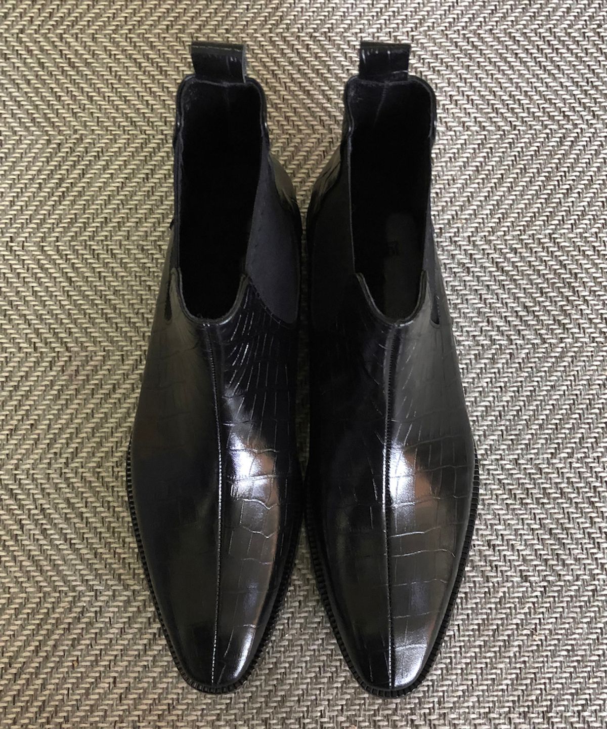 조앤슈(JOENSHOE) 릴 하프 스퀘어토 첼시부츠 와니 블랙