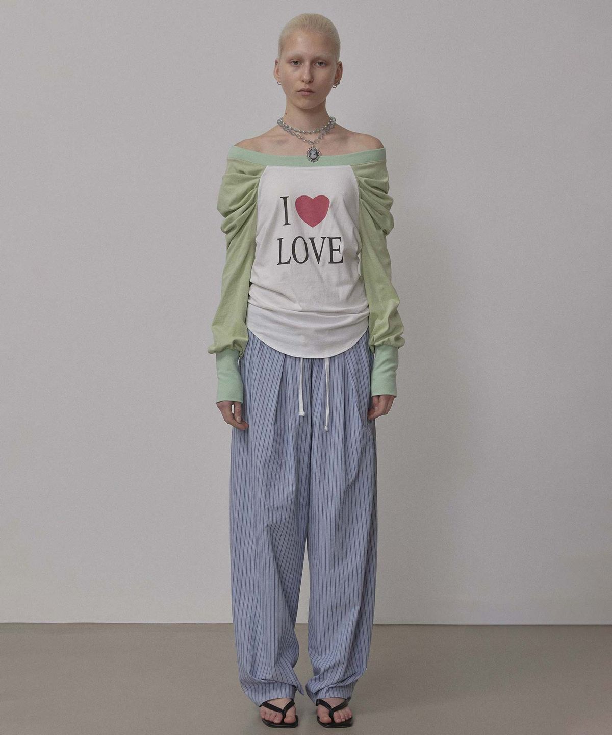 스컬프터(SCULPTOR) Bed To Go Pintuck Pants Blue Stripe