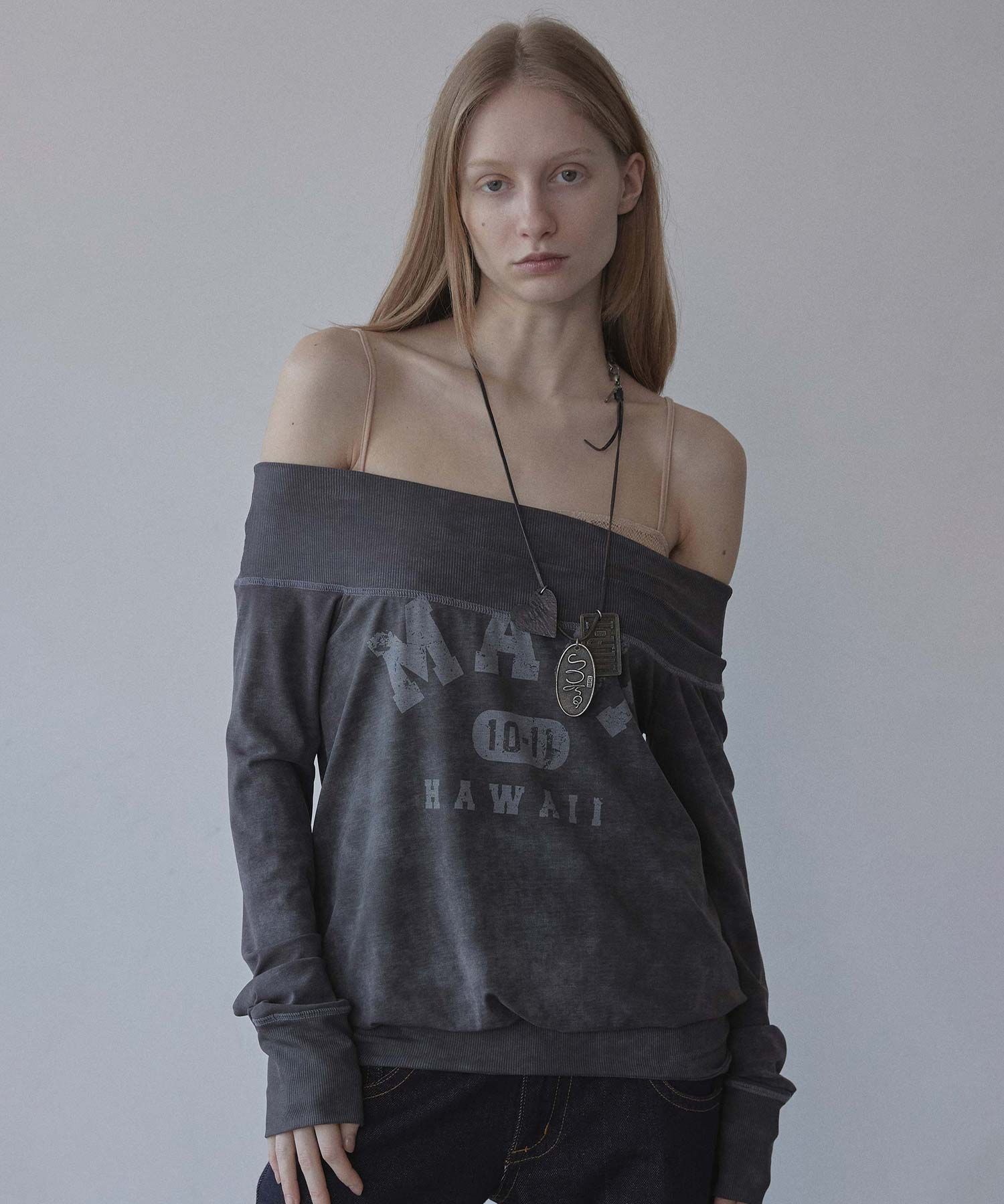 MUSINSA | SCULPTOR Maui Off-Shoulder Dress Washed Charcoal