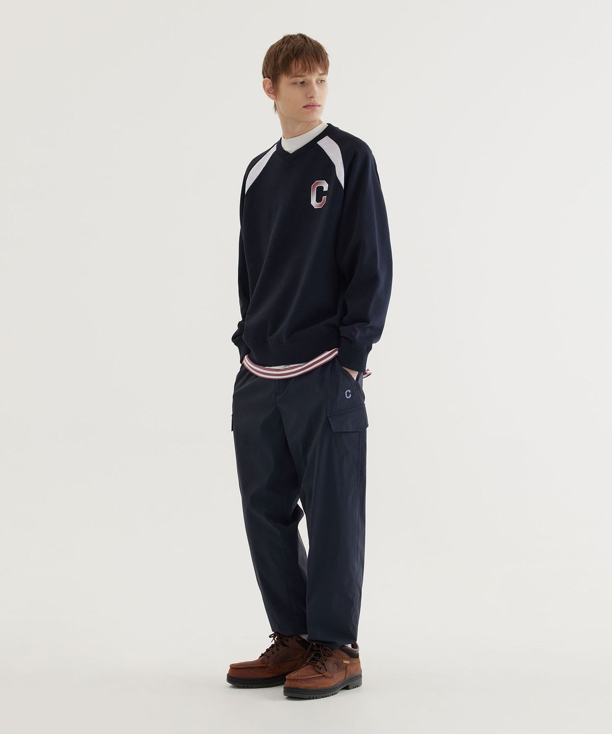 커버낫(COVERNAT) 테크 나일론 세미와이드 카고 조거 팬츠 Dark Navy