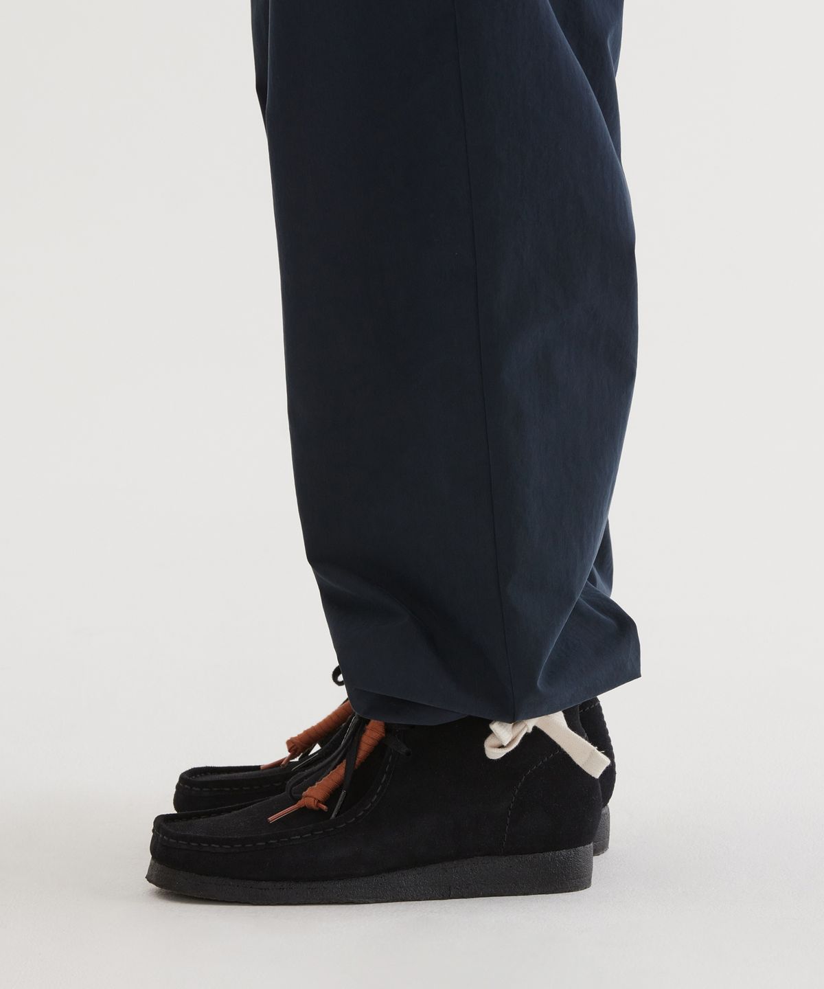 커버낫(COVERNAT) 세미와이드 스트링 카고 이지 팬츠 Dark Navy