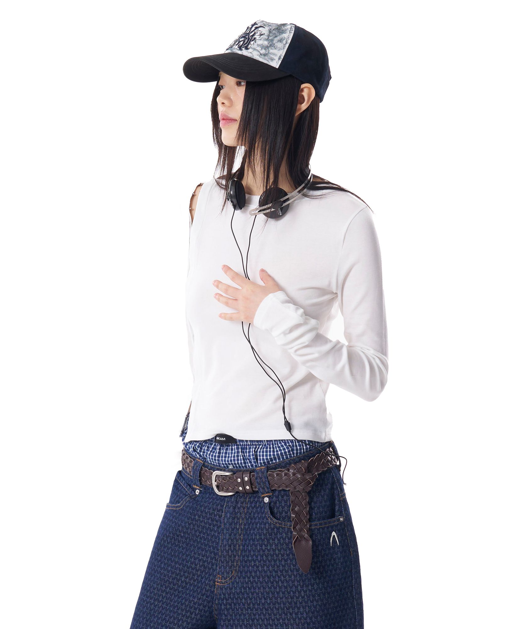 MUSINSA | AAKAM Contrast Washed Cotton Ball Cap (Black)