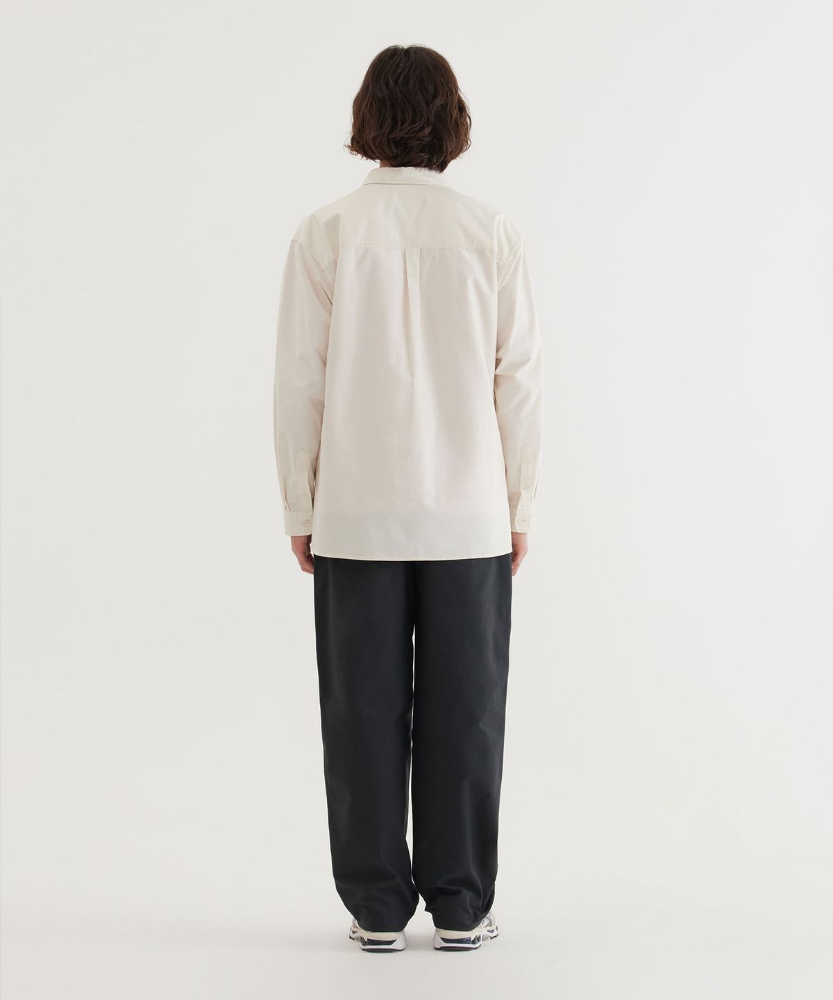 커버낫(COVERNAT) C 로고 다잉 옥스포드 셔츠 Ivory