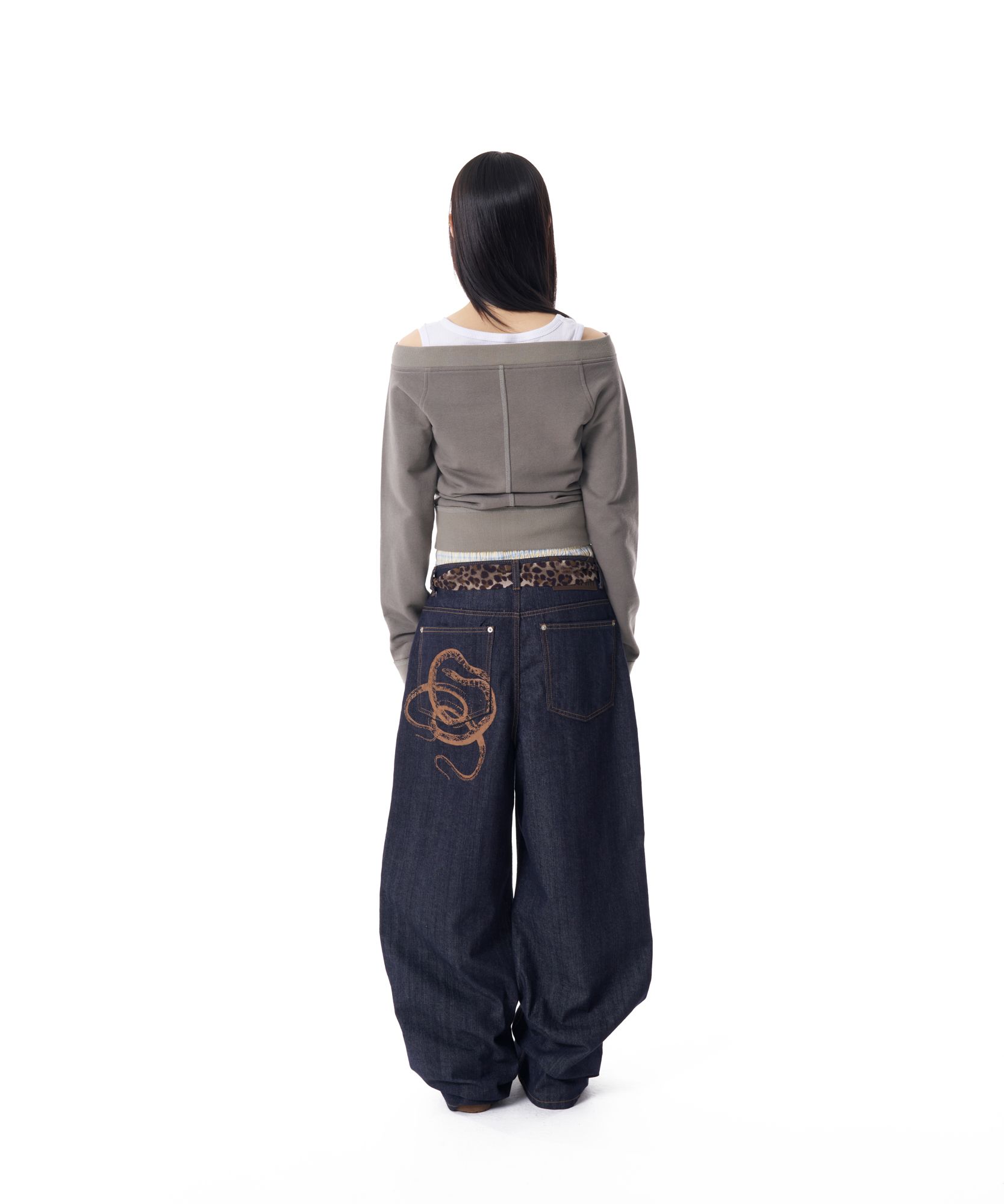 ★AAKAM★Snake Printed Denim Pants【送料込/関税込】 MUSINSA | AAKAM Snake Printed Denim Pants (Black)