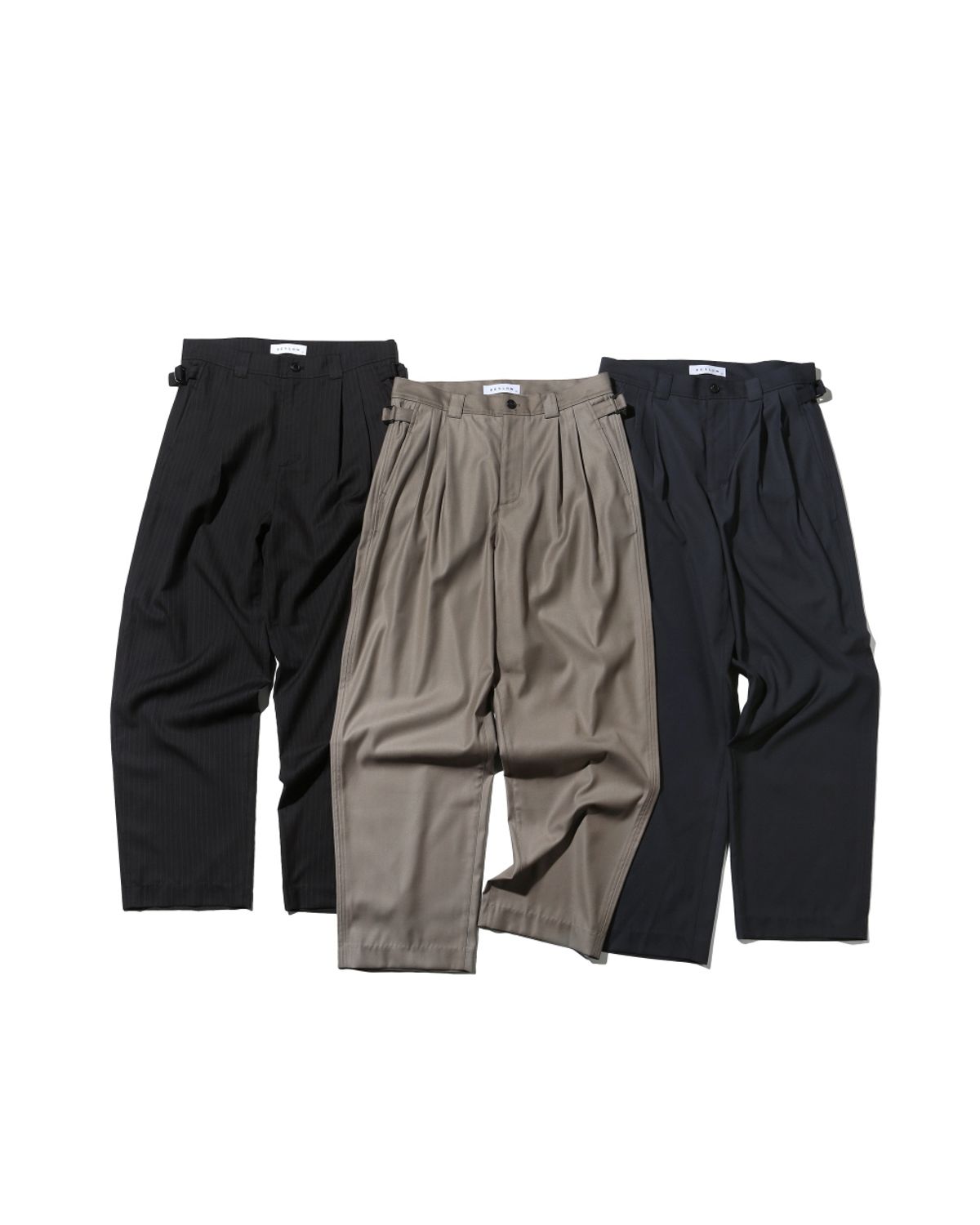 비슬로우(BESLOW) TWO TUCK TAPERED PANTS DUSTY BEIGE