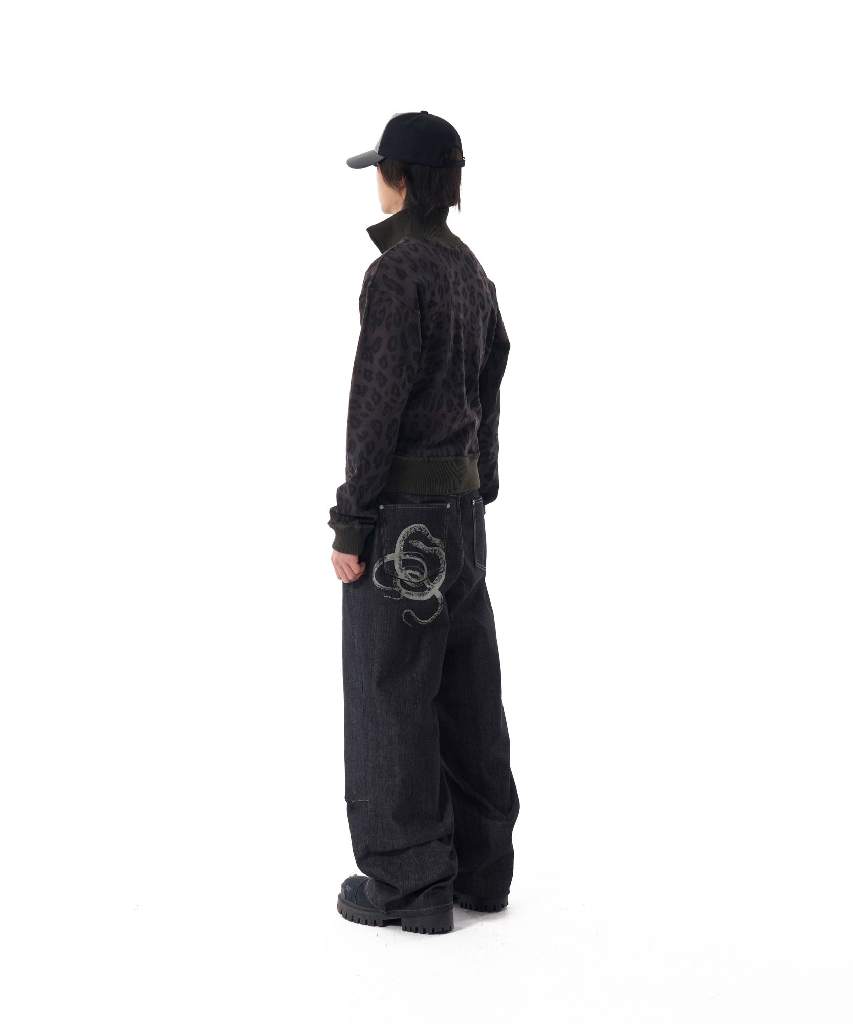 MUSINSA | AAKAM Snake Printed Denim Pants (Black)