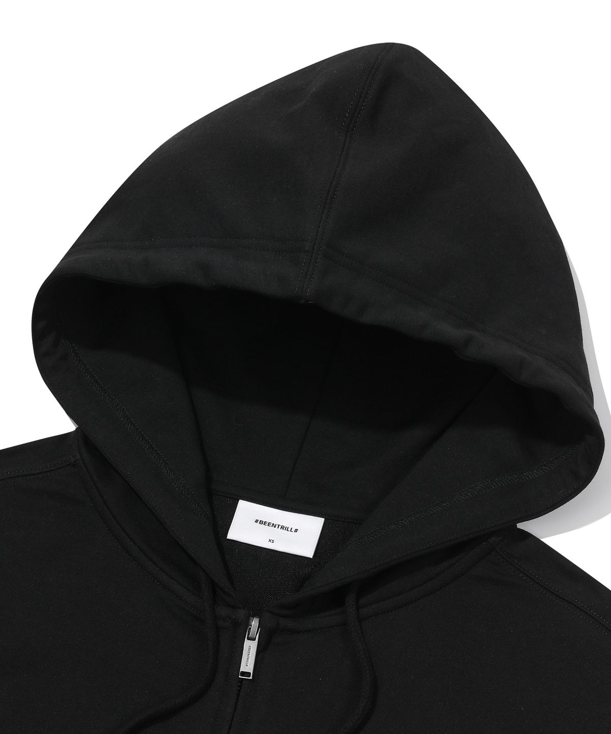빈트릴 뉴욕(BEENTRILL NEWYORK) 우먼즈 스타 해시태그 크롭 후드 집업(블랙)