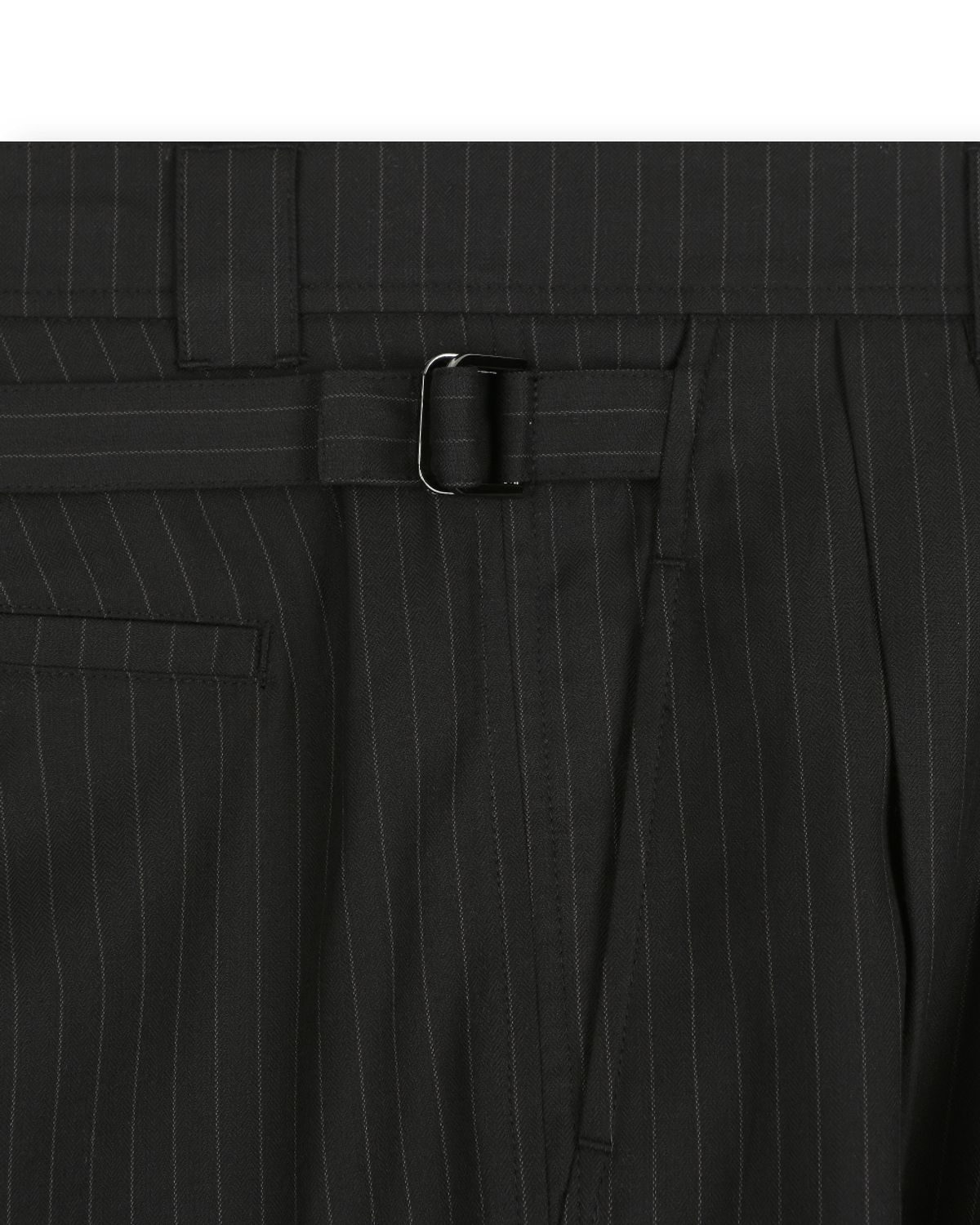 비슬로우(BESLOW) TWO TUCK TAPERED PANTS BLACK STRIPE