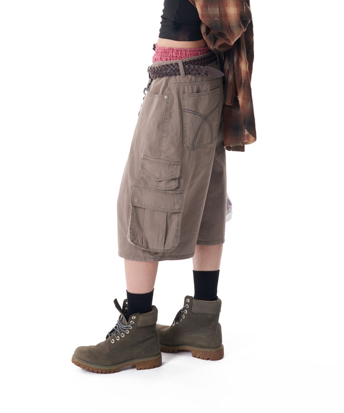 아캄(AAKAM) Cotton Bermuda Cargo Pants (Beige)