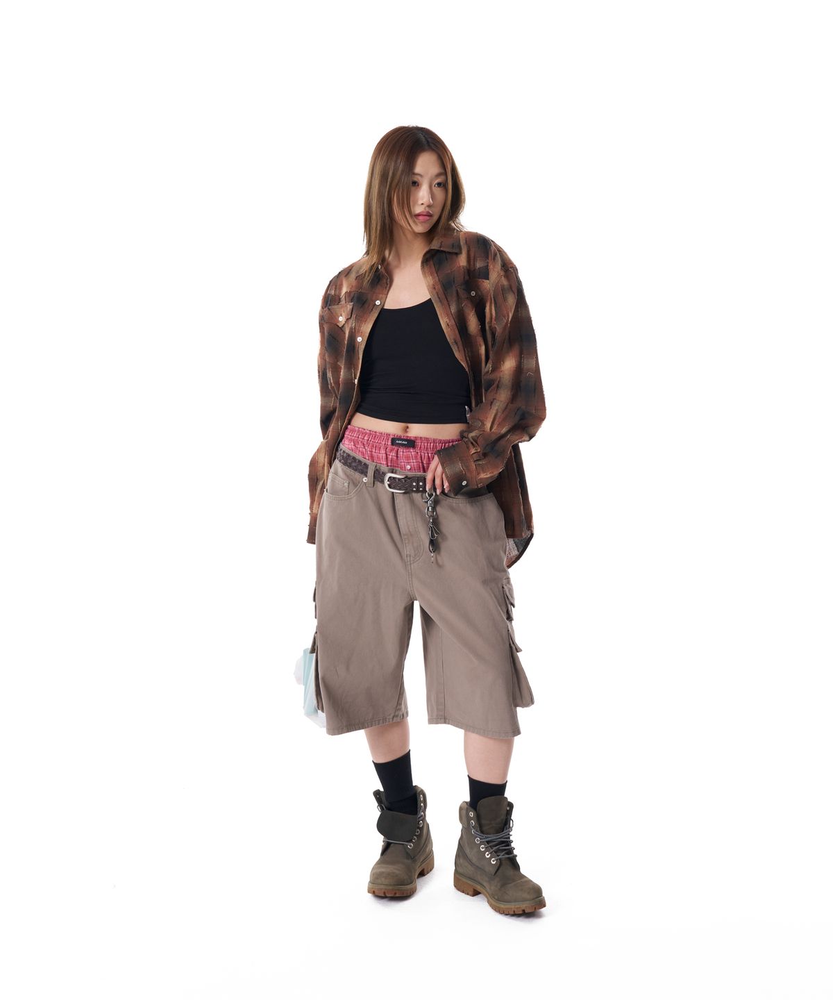 아캄(AAKAM) Cotton Bermuda Cargo Pants (Beige)