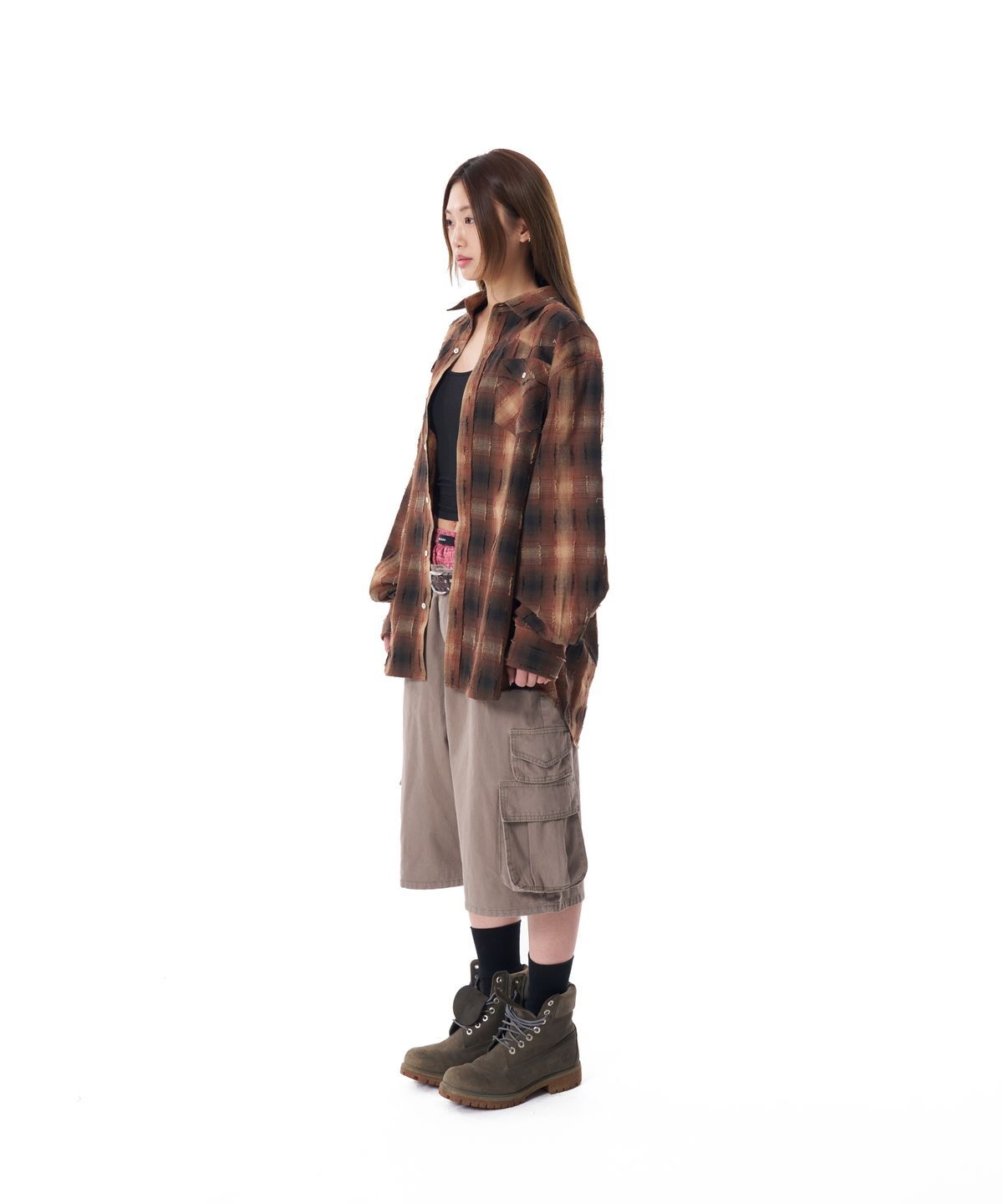 아캄(AAKAM) Cotton Bermuda Cargo Pants (Beige)