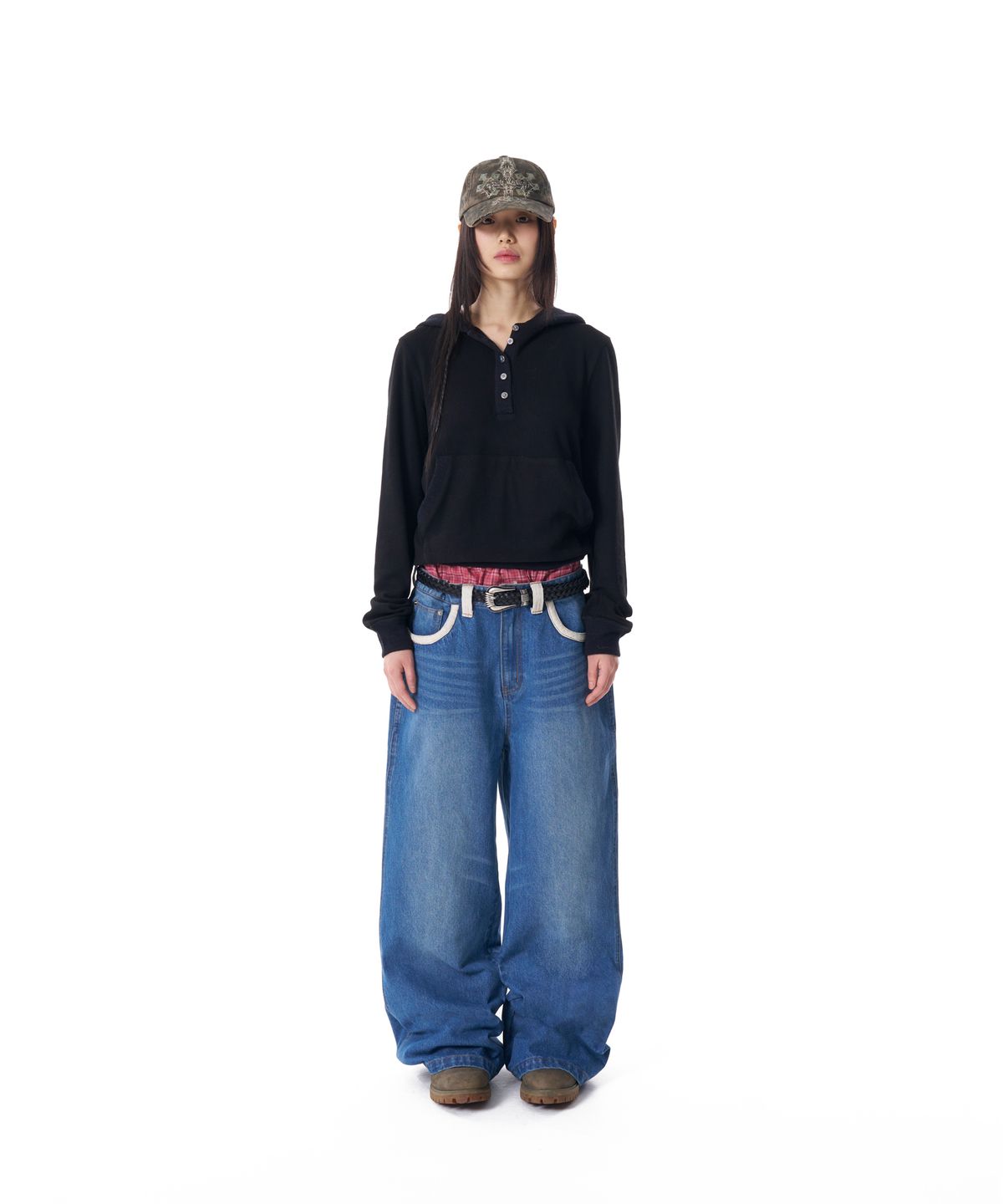 아캄(AAKAM) Contrast Washed Denim Pants (Blue)