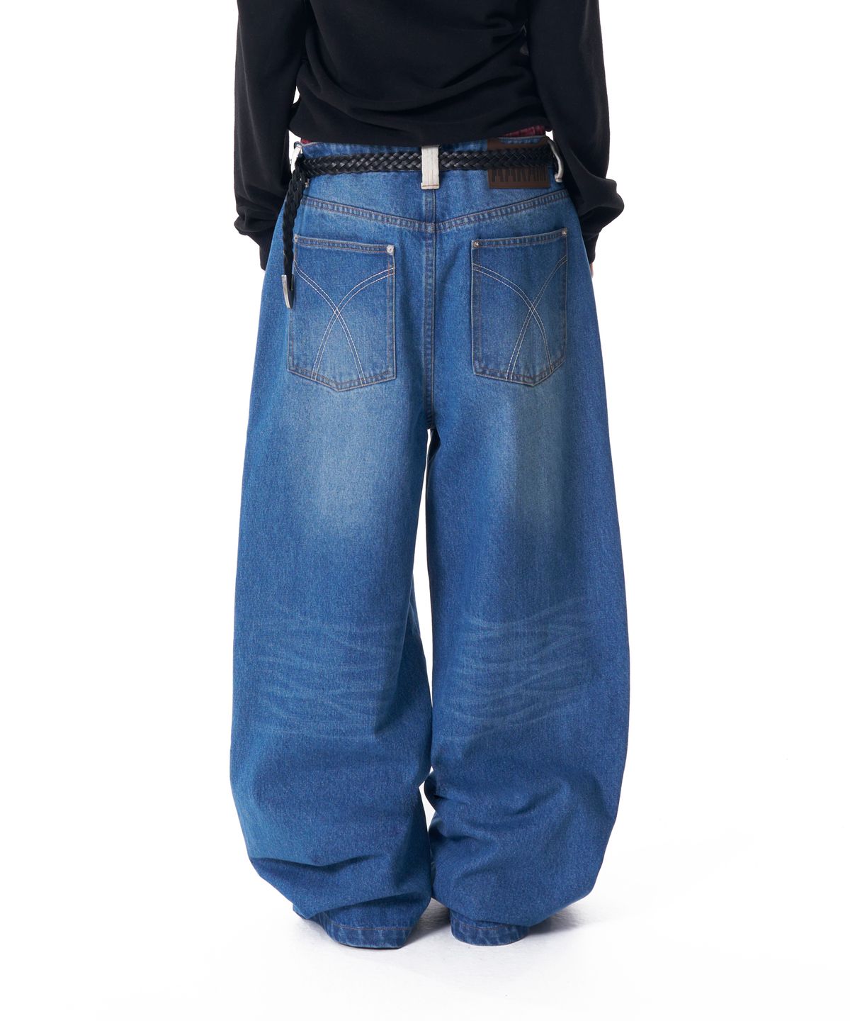 아캄(AAKAM) Contrast Washed Denim Pants (Blue)