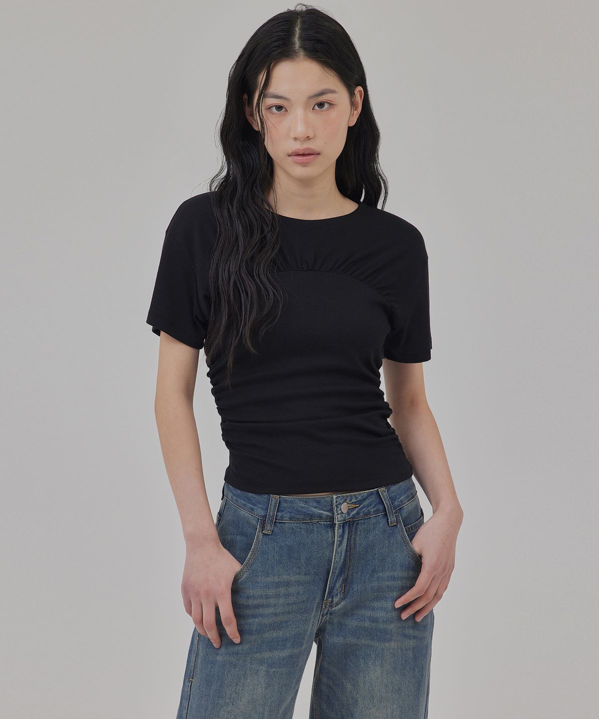 탑걸(TOPGIRL) ARCHED LINE SHIRRED TOP_T516TP117