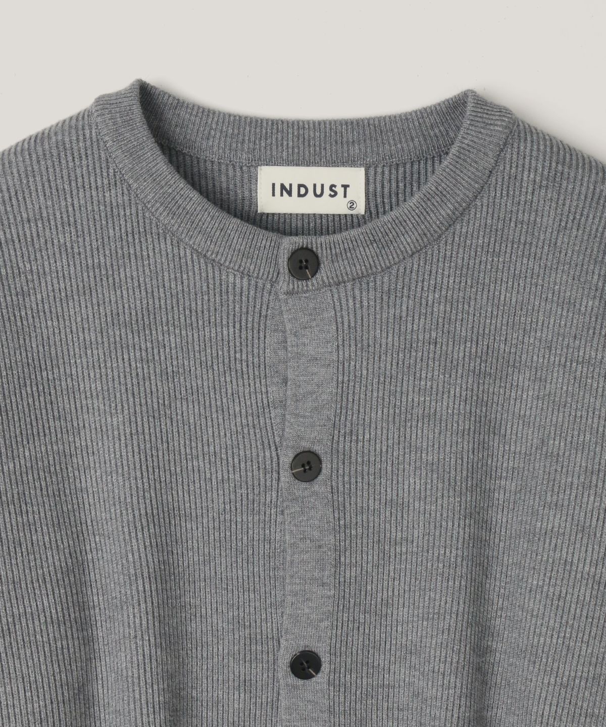 인더스트(INDUST) 에센셜 라운드 니트 가디건_그레이