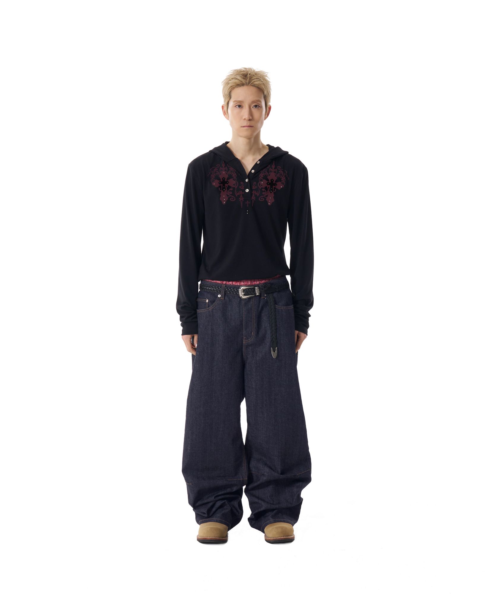 MUSINSA | AAKAM Studded CROS2 Hooded Long Sleeve (Black)