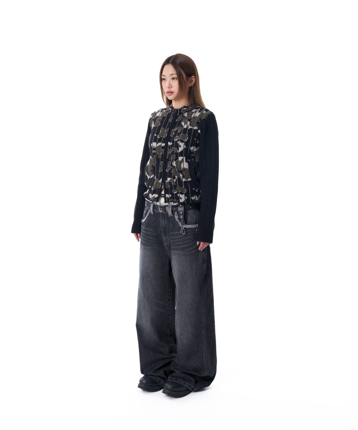 아캄(AAKAM) Camouflage Knit Zip-Up Cardigan (Khaki)