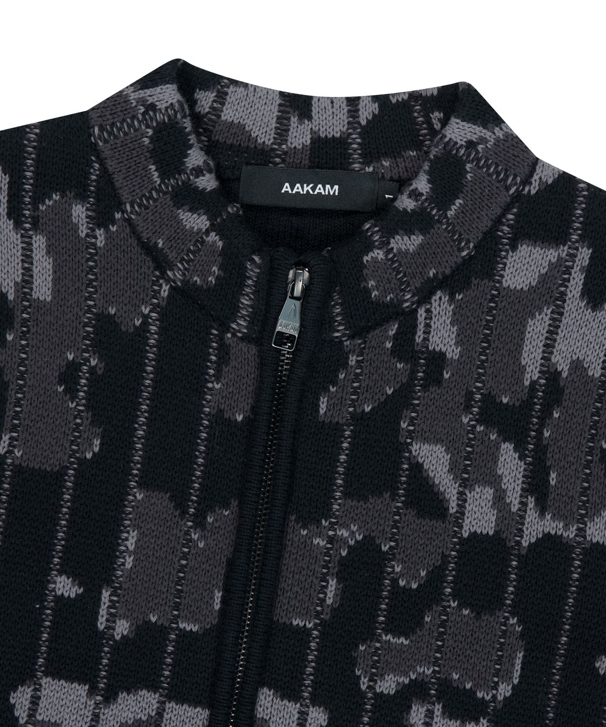 아캄(AAKAM) Camouflage Knit Zip-Up Cardigan (Black)