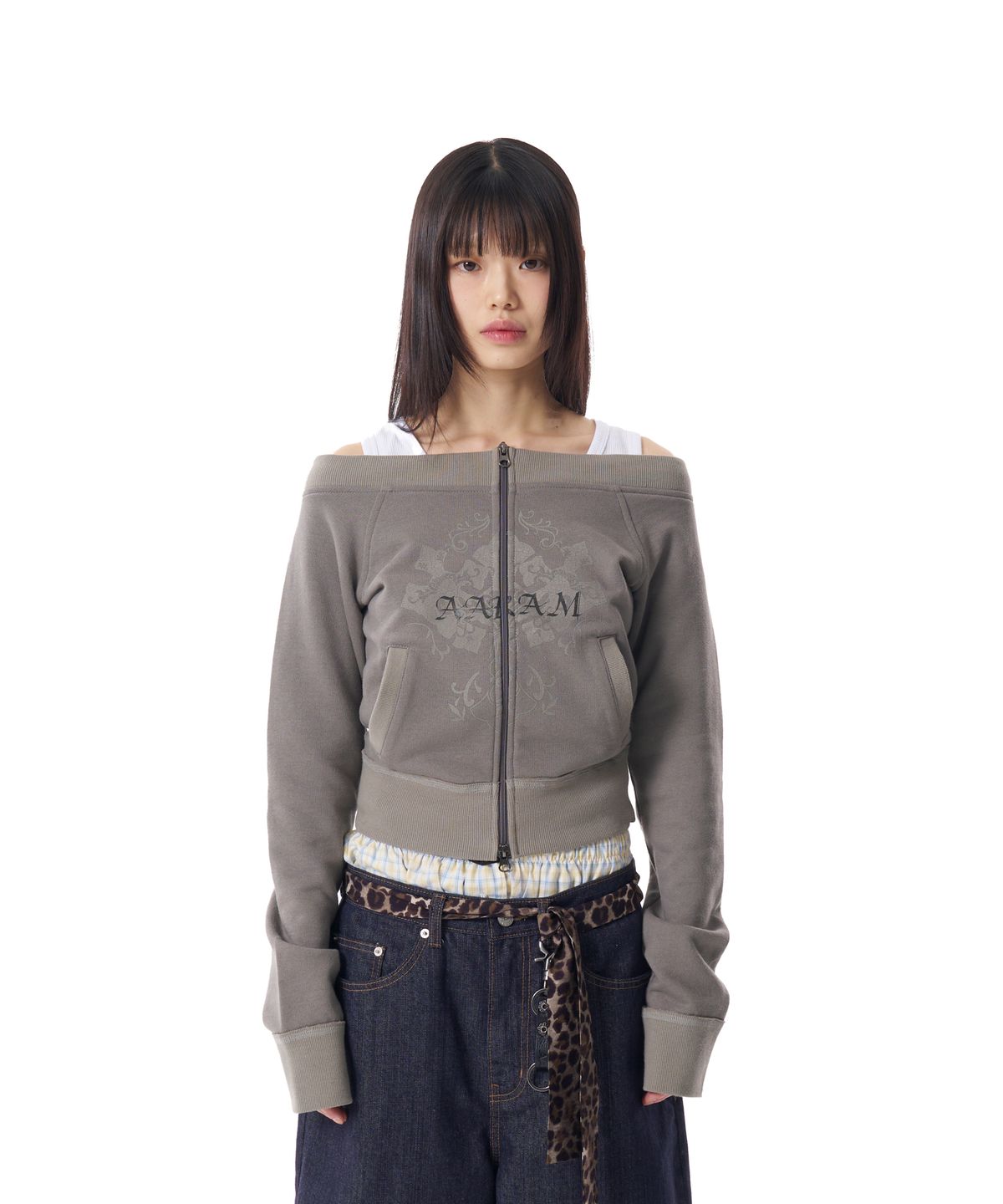 아캄(AAKAM) CROS2 Off-shoulder Zip-Up (Khaki)