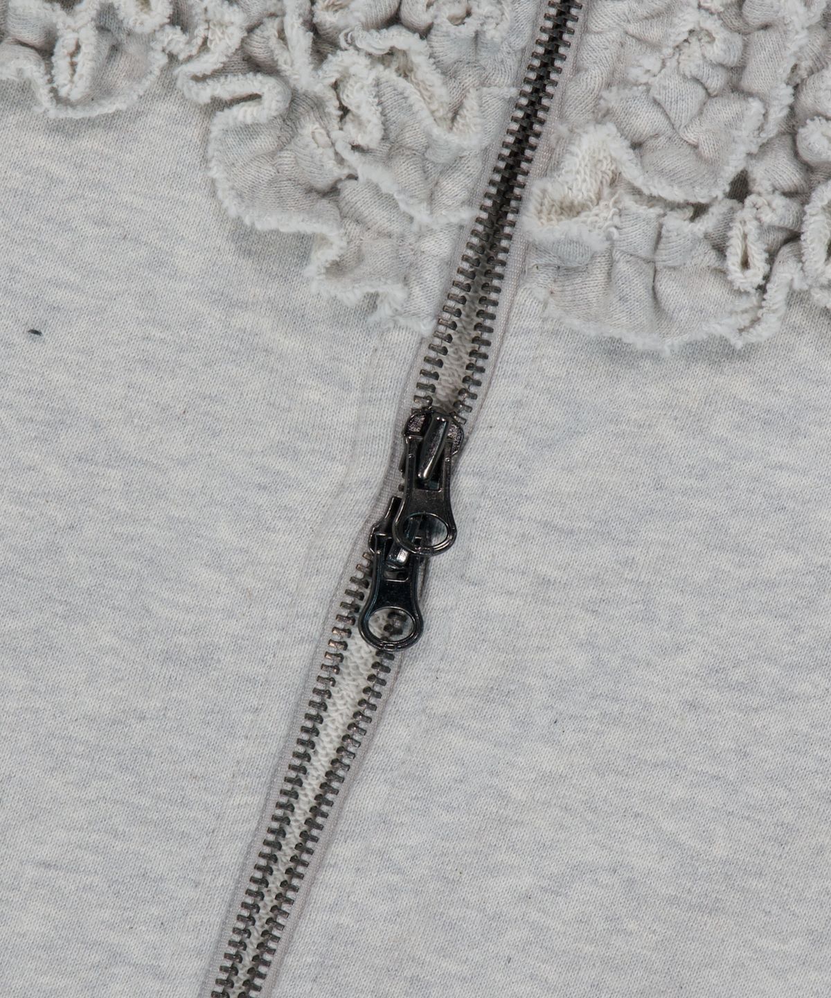 아캄(AAKAM) Flowers Zip-Up Hoodie (Gray)