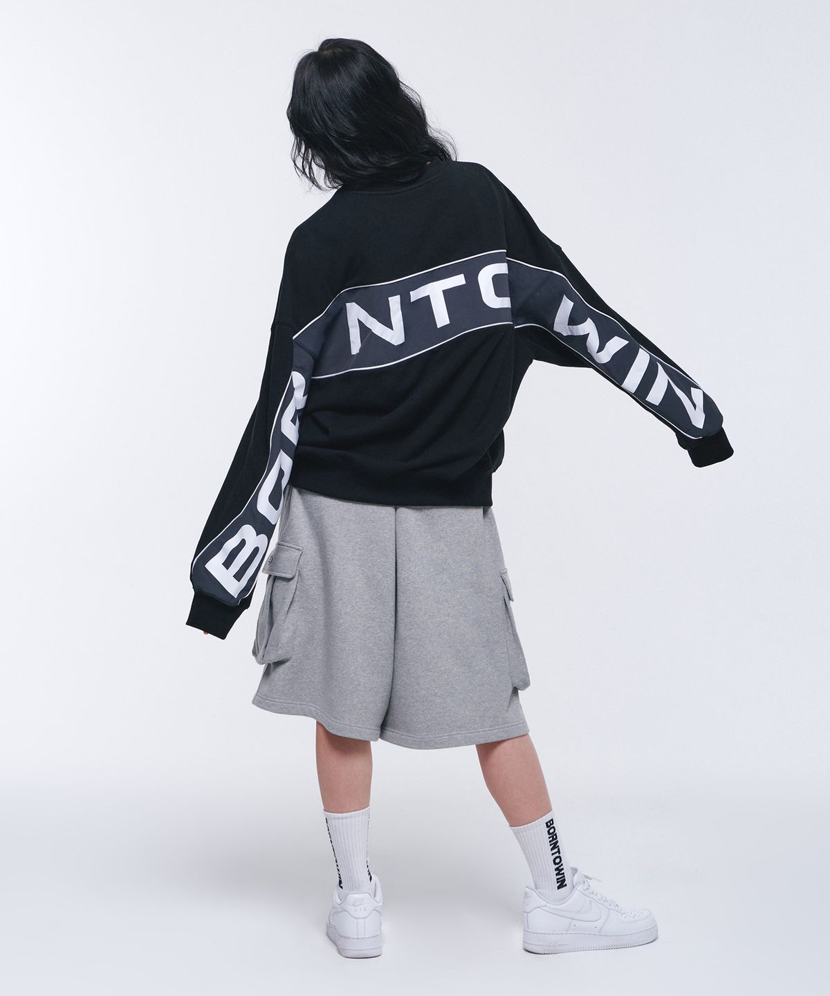 본투윈(BORN TO WIN) SYMBOL LOGO CARGO BERMUDA PANTS [MELANGE GREY]