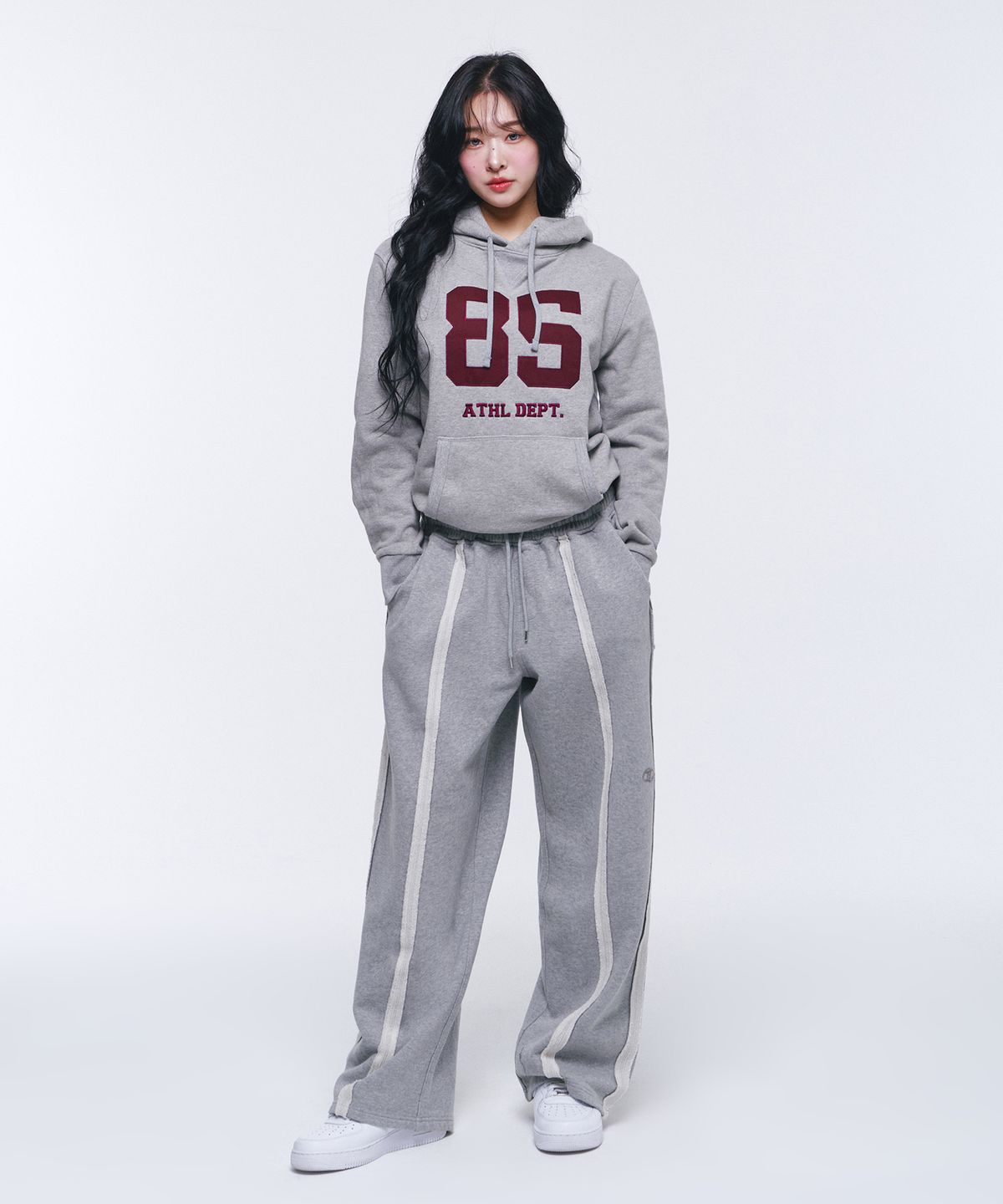 본투윈(BORN TO WIN) 85 APPLIQUE MUSCLE FIT HOODIE [MELANGE GREY]