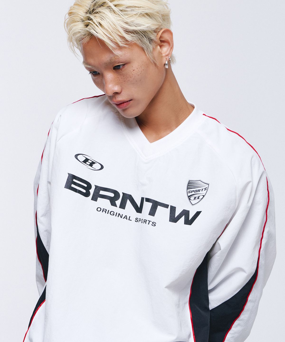 본투윈(BORN TO WIN) BRNTW VENTILATION NYLON TOP [WHITE]