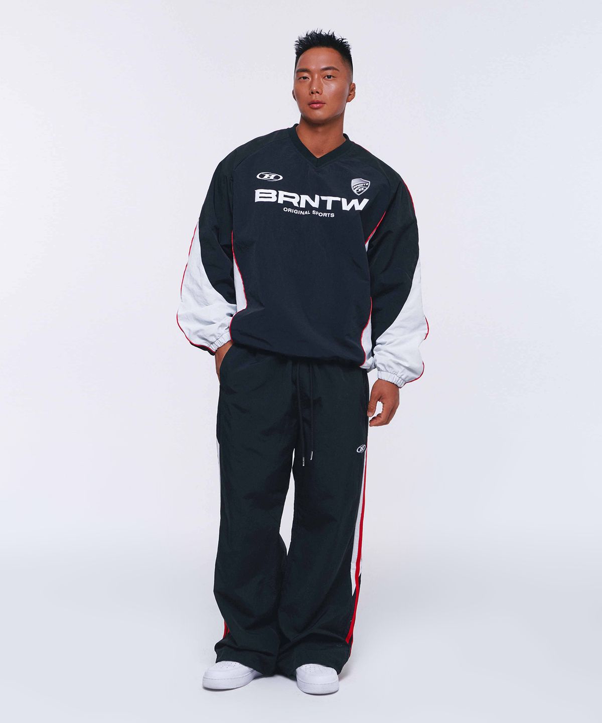 본투윈(BORN TO WIN) BRNTW VENTILATION NYLON TOP [BLACK]