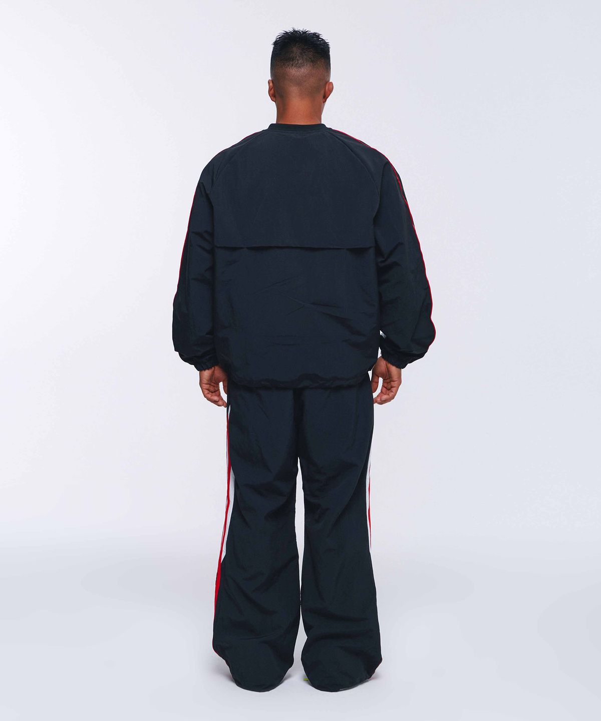 본투윈(BORN TO WIN) BRNTW VENTILATION NYLON TOP [BLACK]