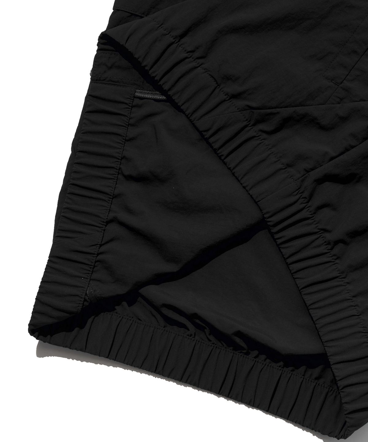 리복(REEBOK) 에센셜 웜업 윈드 브레이커 - 블랙