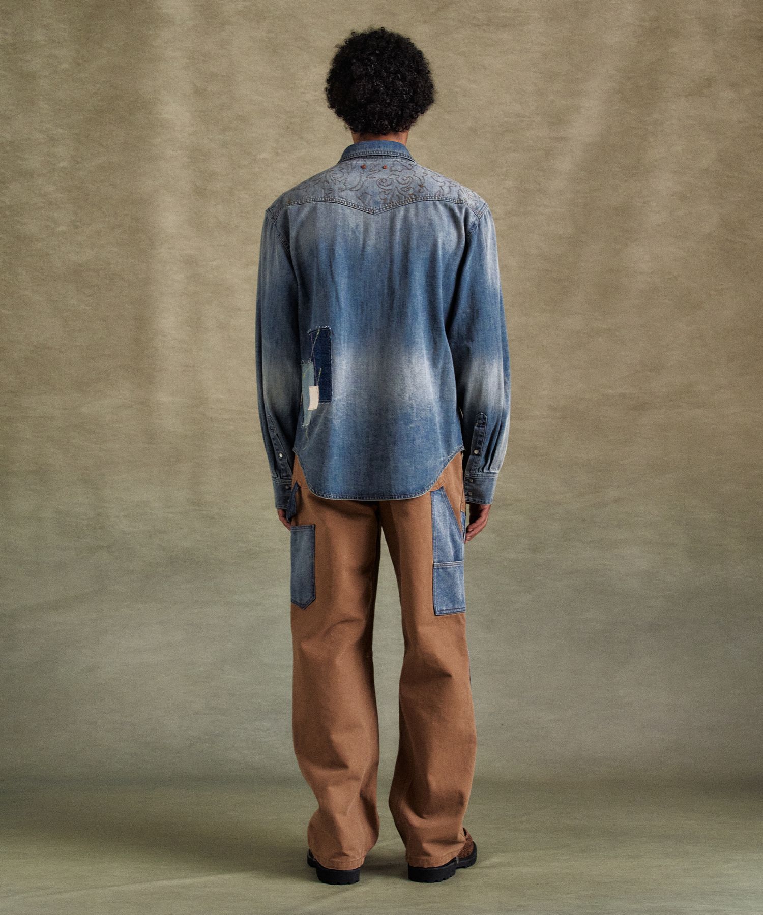Andersson Bell★EMBROIDERY PATCHWORK DENIM SHIRTS★人気 MUSINSA | ANDERSSON BELL Embroidered Patchwork Denim Shirt