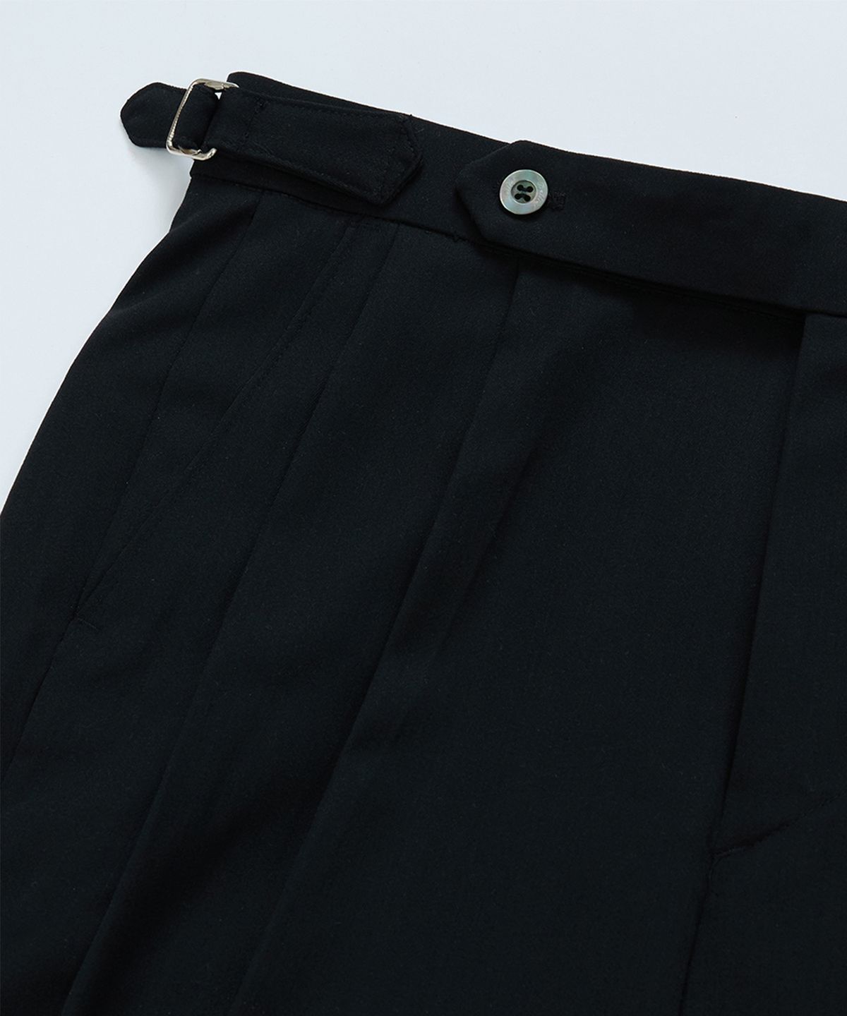 벨리프(BELLIEF) Wool adjust Double Pleat relaxed Trouser (Black)